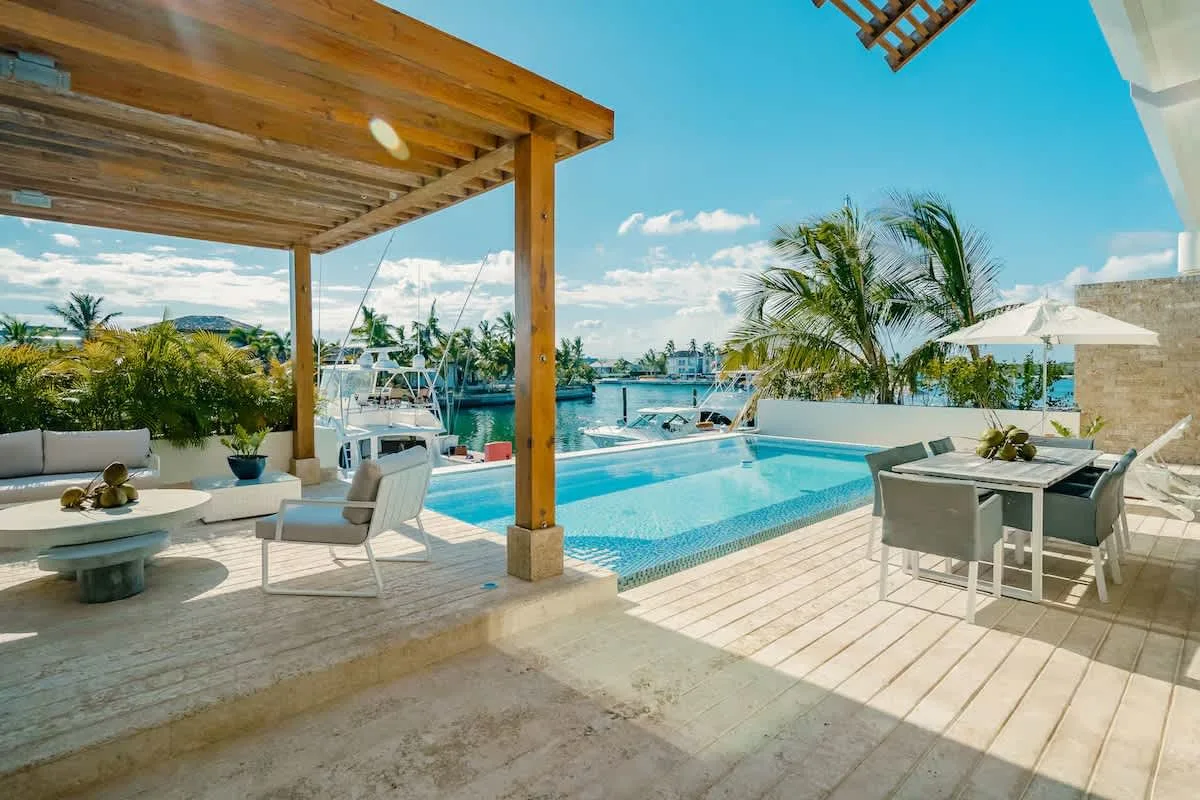 NOK Waterfront 4BR Villa • Pool & Rooftop | Cap Cana