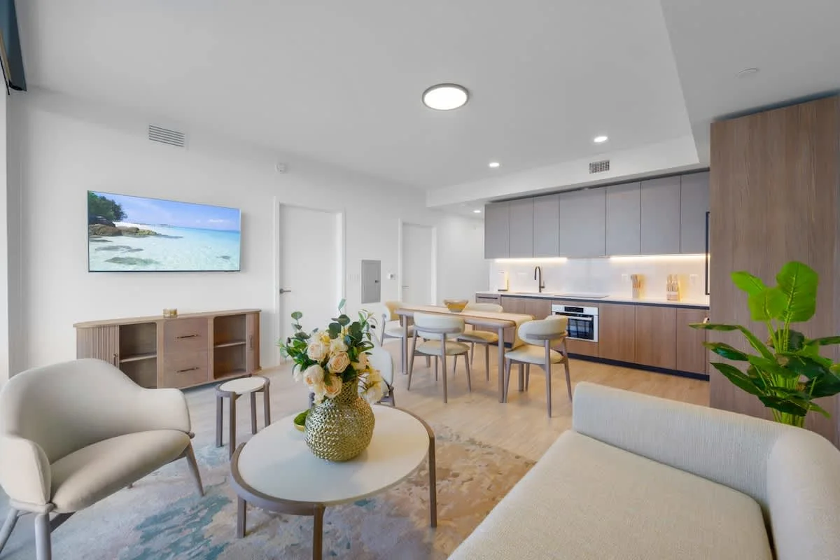 NOK Luxury 2BR  with Rooftop Pool in Miami Beach — photo 11