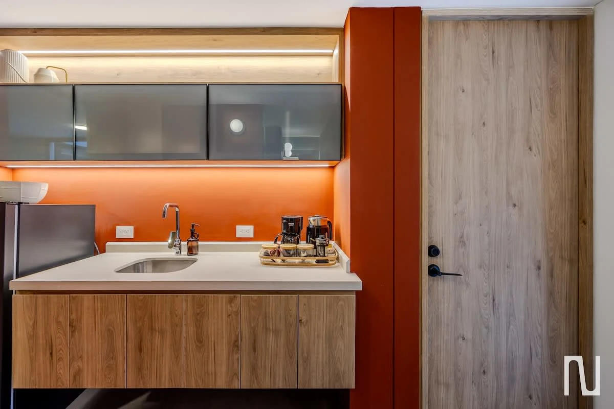 NOK Bright 2BR Apartment with Balcony in Zona Rosa — photo 9