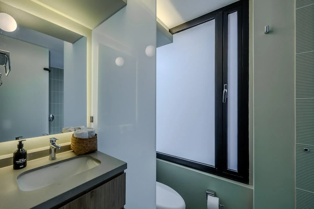 NOK Stylish 1BR with Cozy Terrace — photo 9