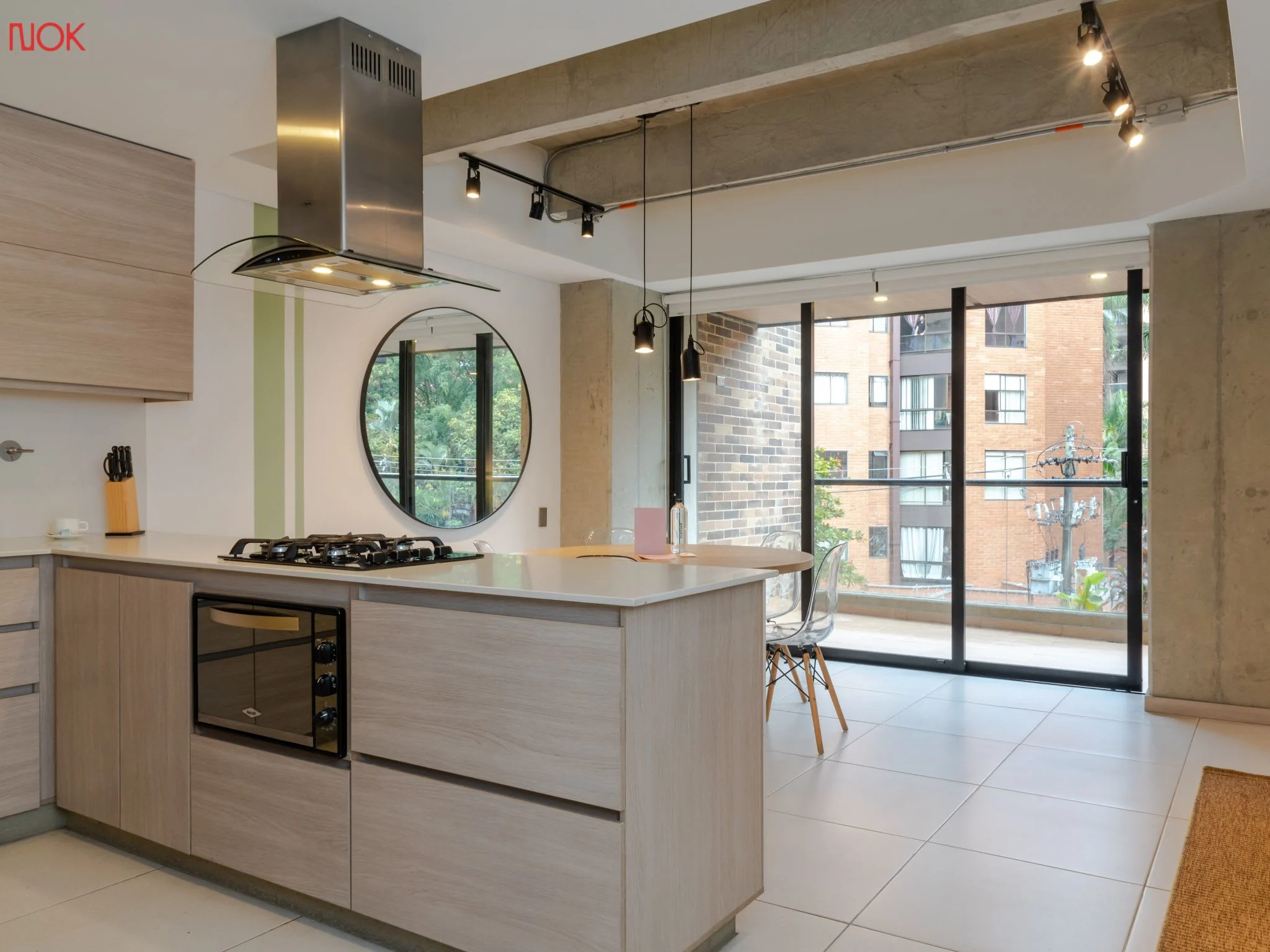 NOK Cozy 3 BR with Balcony in Laureles, Medellin — photo 20