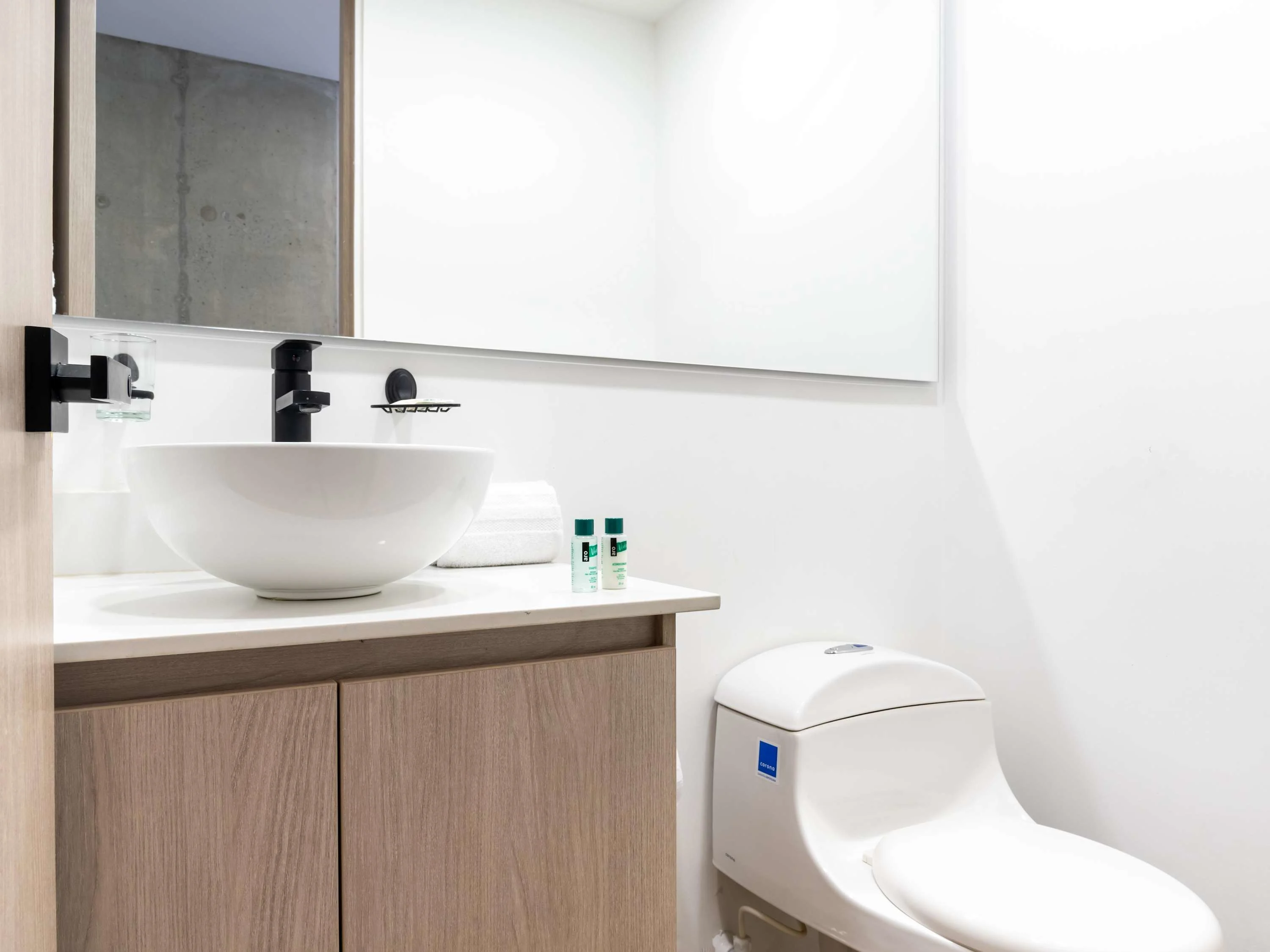 NOK Panoramic 3 BR with terrace in Laureles, Medellin — photo 21