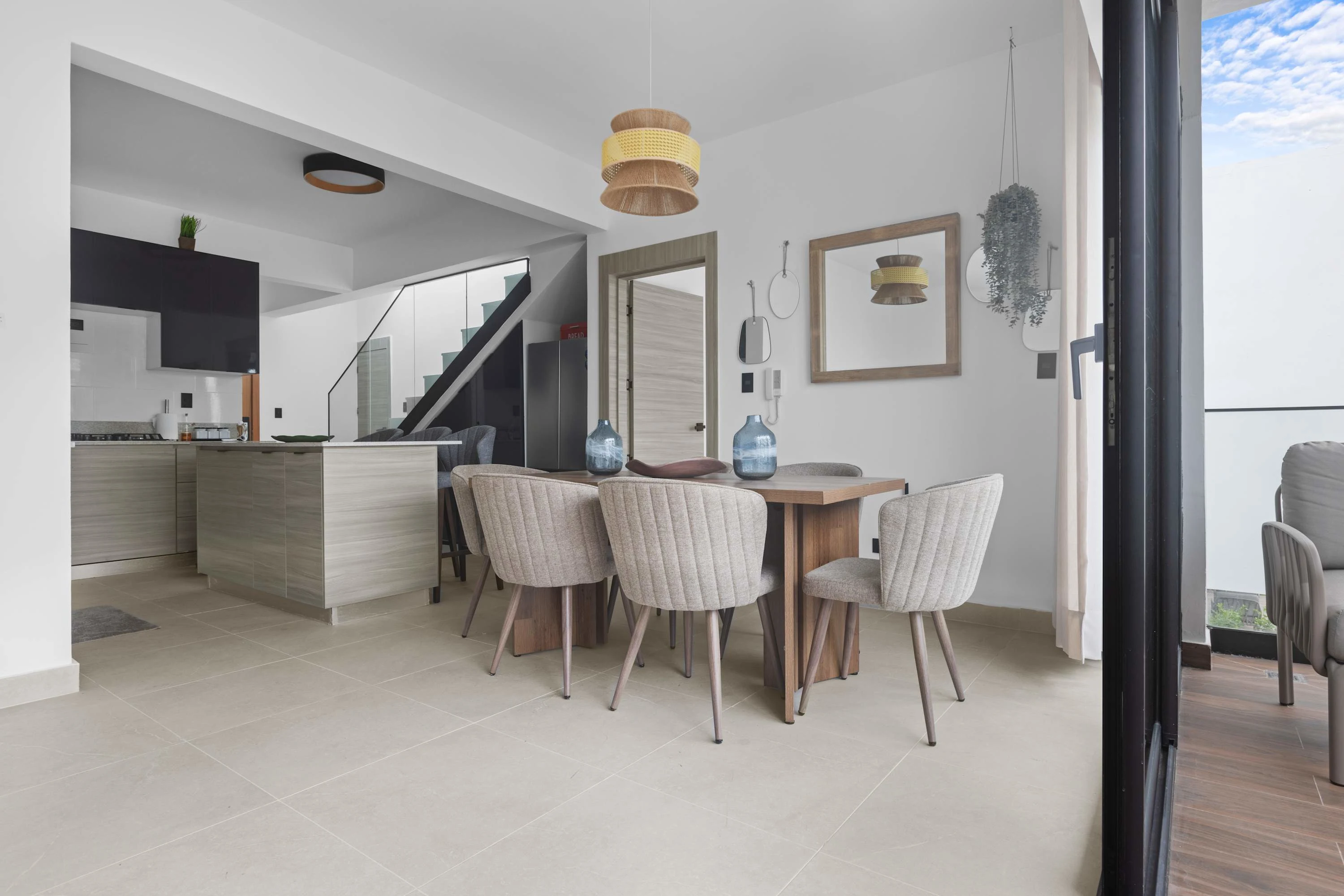 NOK Luxury 2BR Duplex • Rooftop Jacuzzi by Vistacana — photo 8