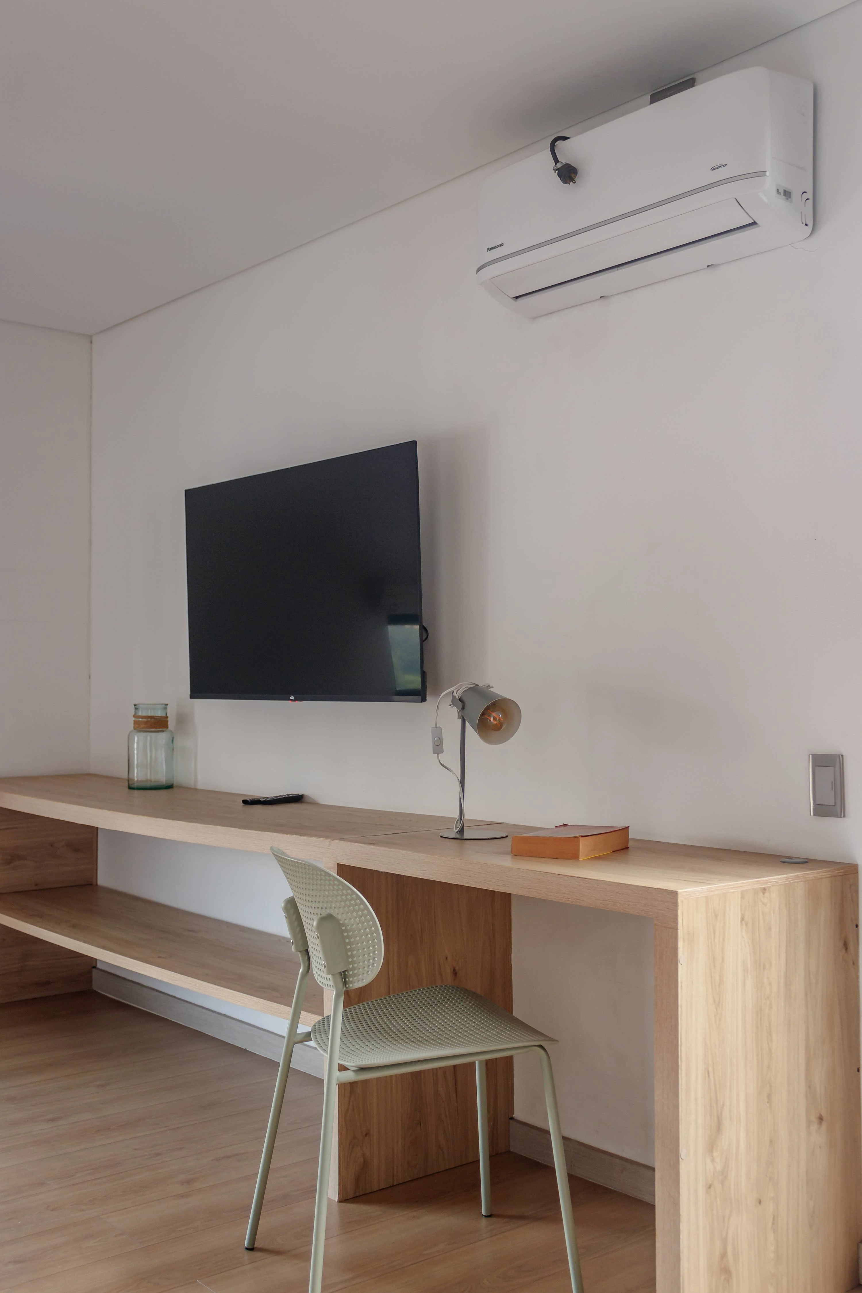 NOK Stylish Studio w Balcony in Laureles Medellin — photo 9