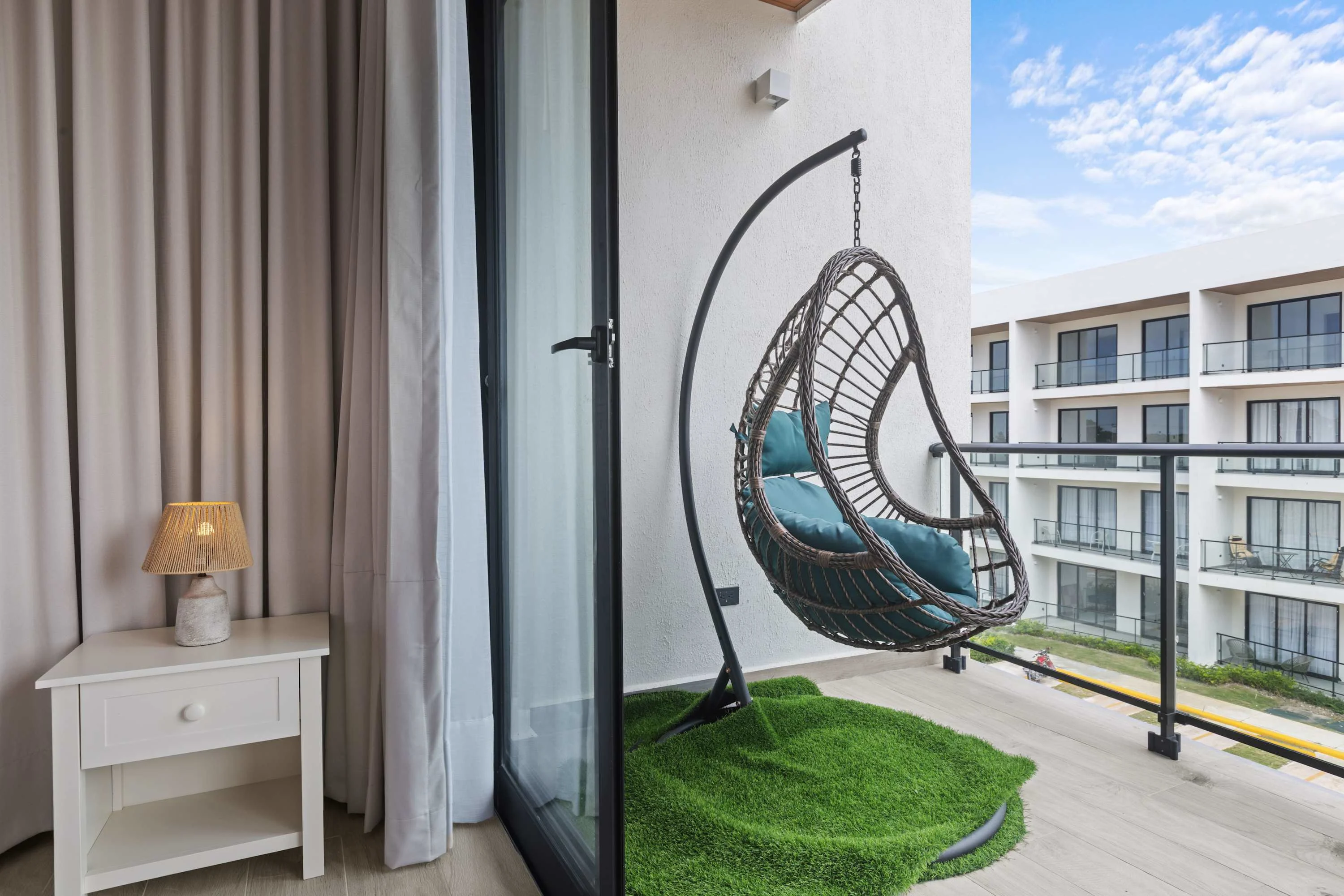 NOK Elegant 2BR Apartment • The Towers at Vistacana — photo 14