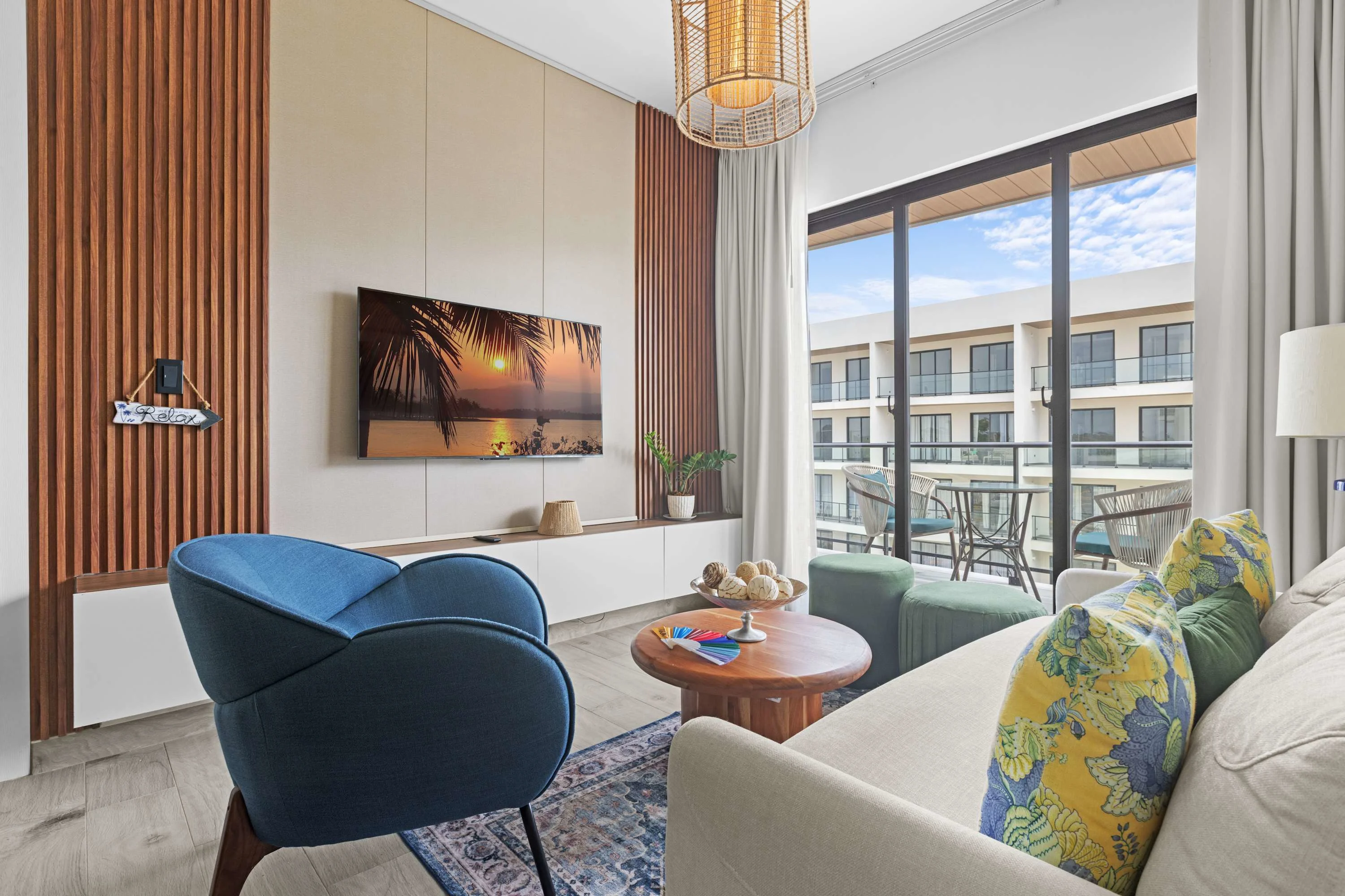 NOK Elegant 2BR Apartment • The Towers at Vistacana — photo 3