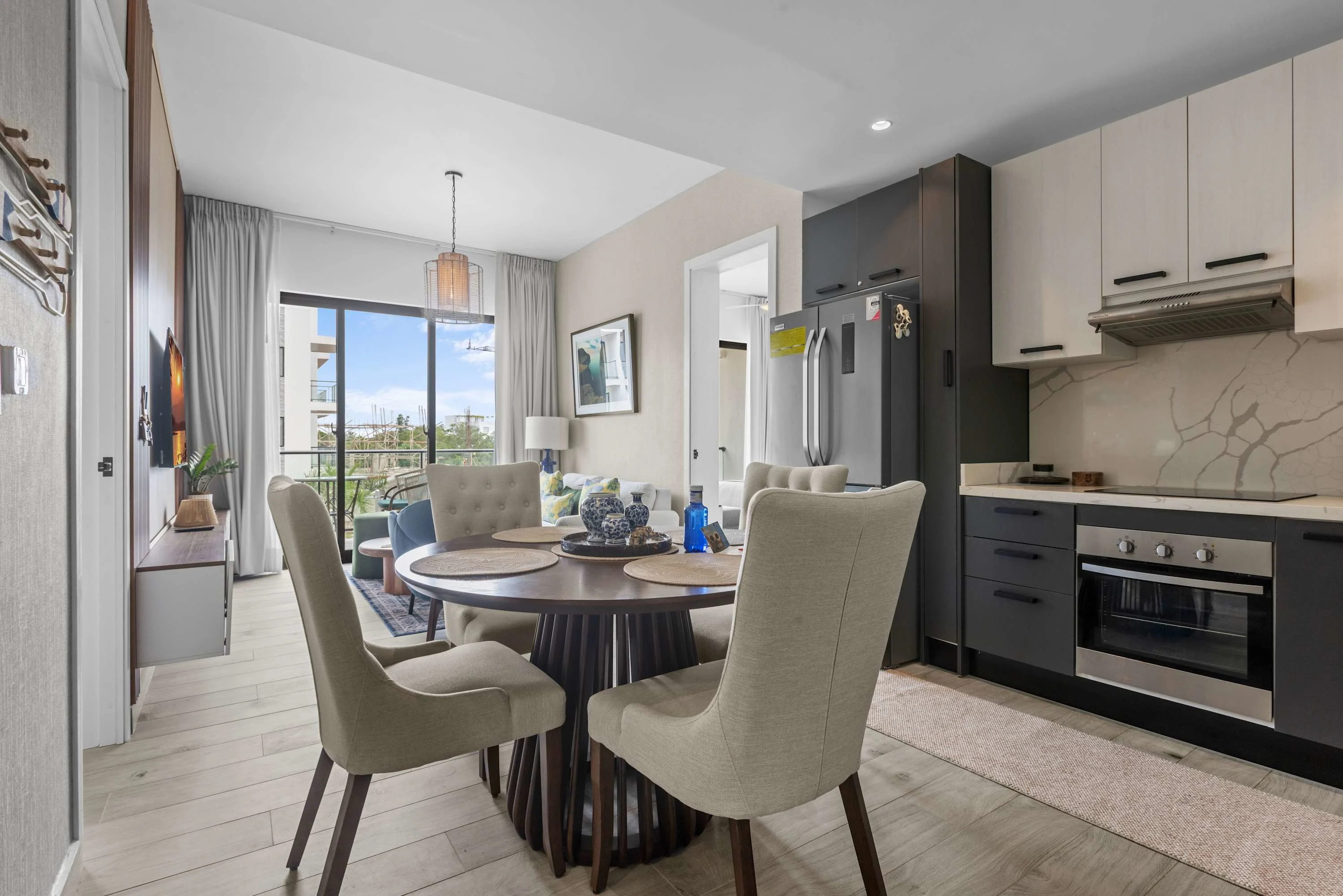 NOK Elegant 2BR Apartment • The Towers at Vistacana — photo 9
