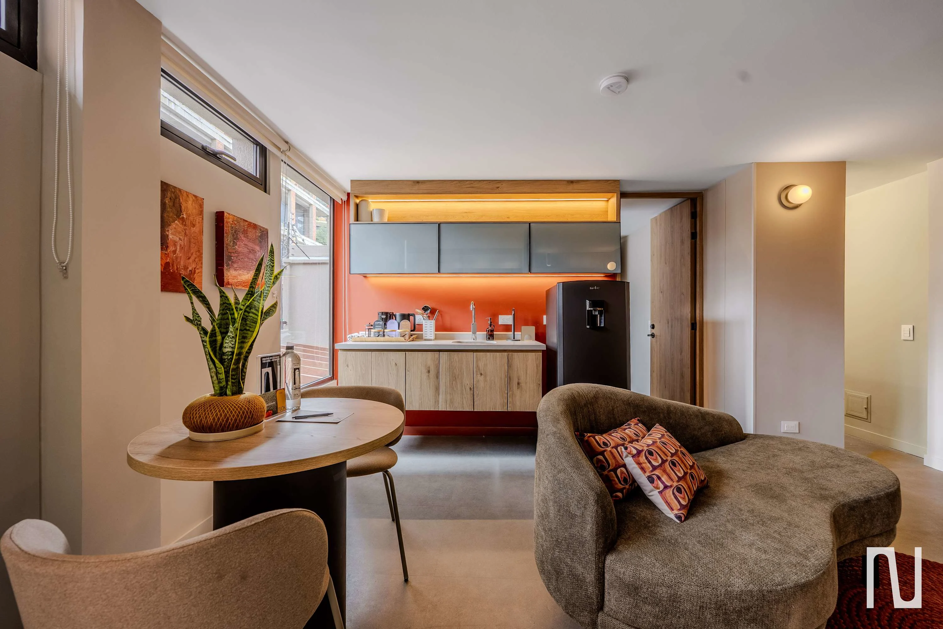 NOK Elegant 3BR Stay with Balcony at Bogota — photo 4