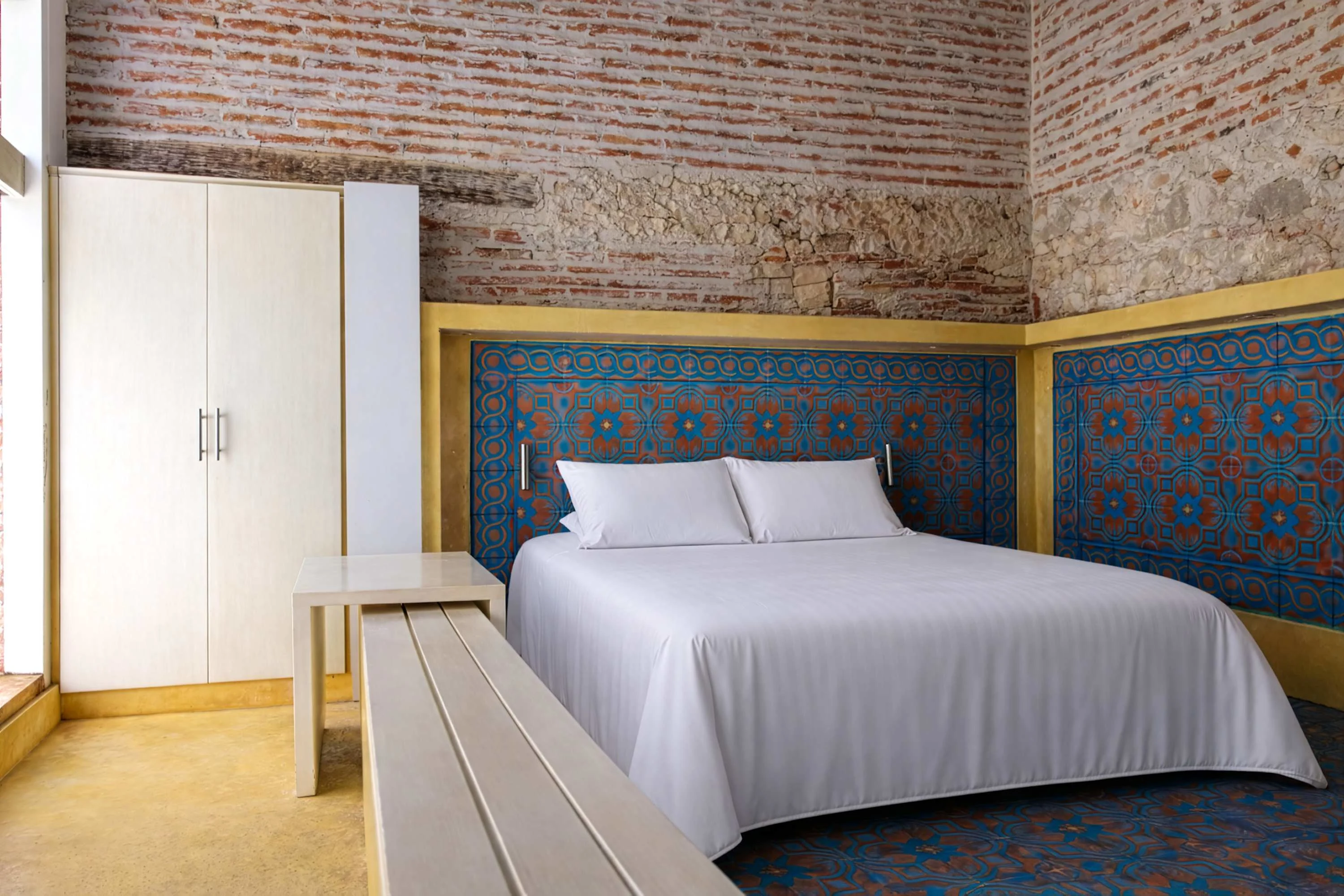 NOK Luxury 6BR with 24/7 Staff, Pool at Getsemani — photo 31