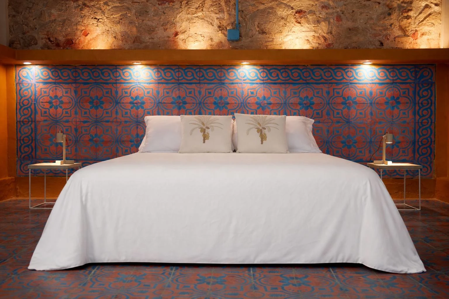 NOK Luxury 6BR with 24/7 Staff, Pool at Getsemani — photo 39