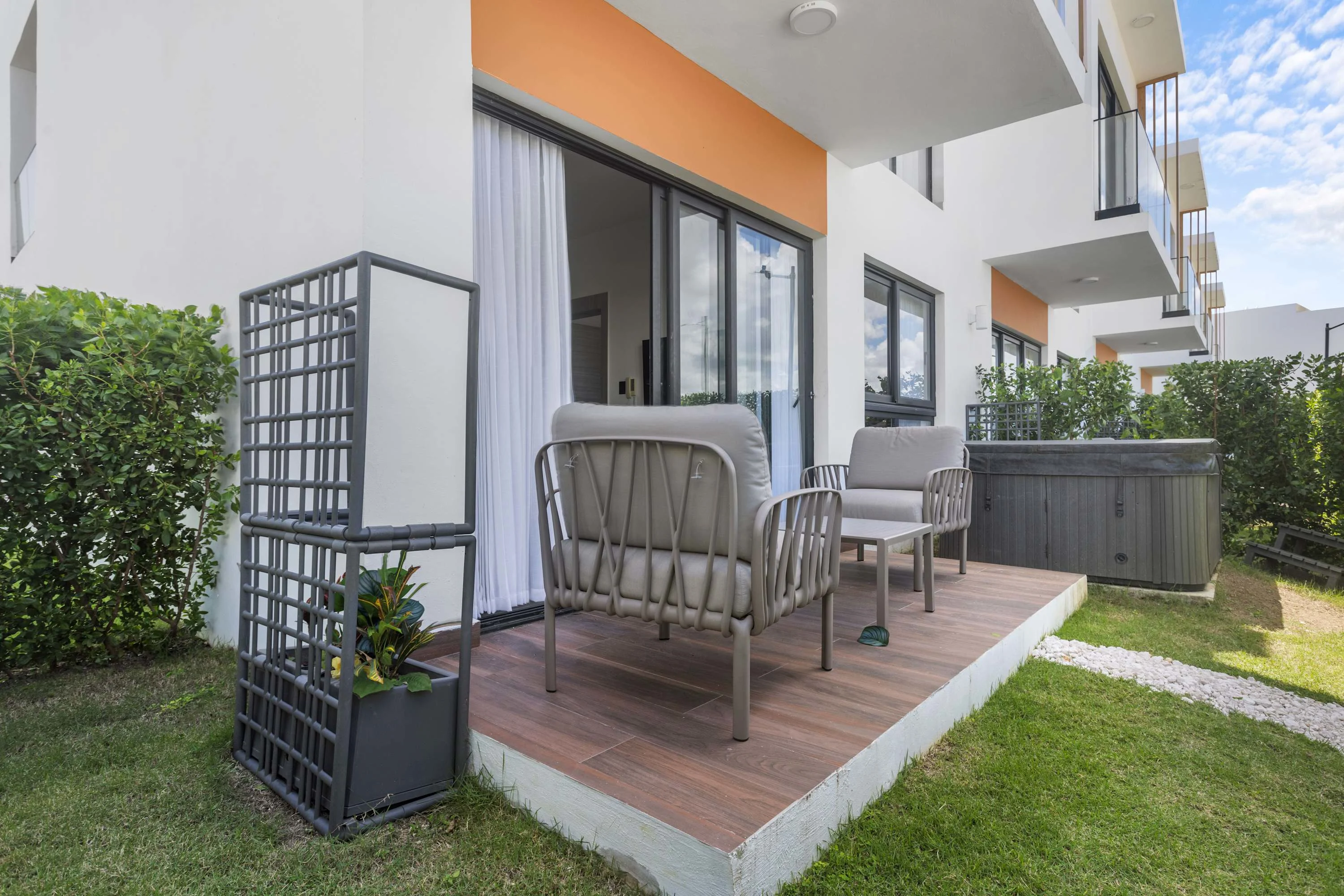 NOK Modern 1BR  with Terrace by Vistacana rentals — foto 2