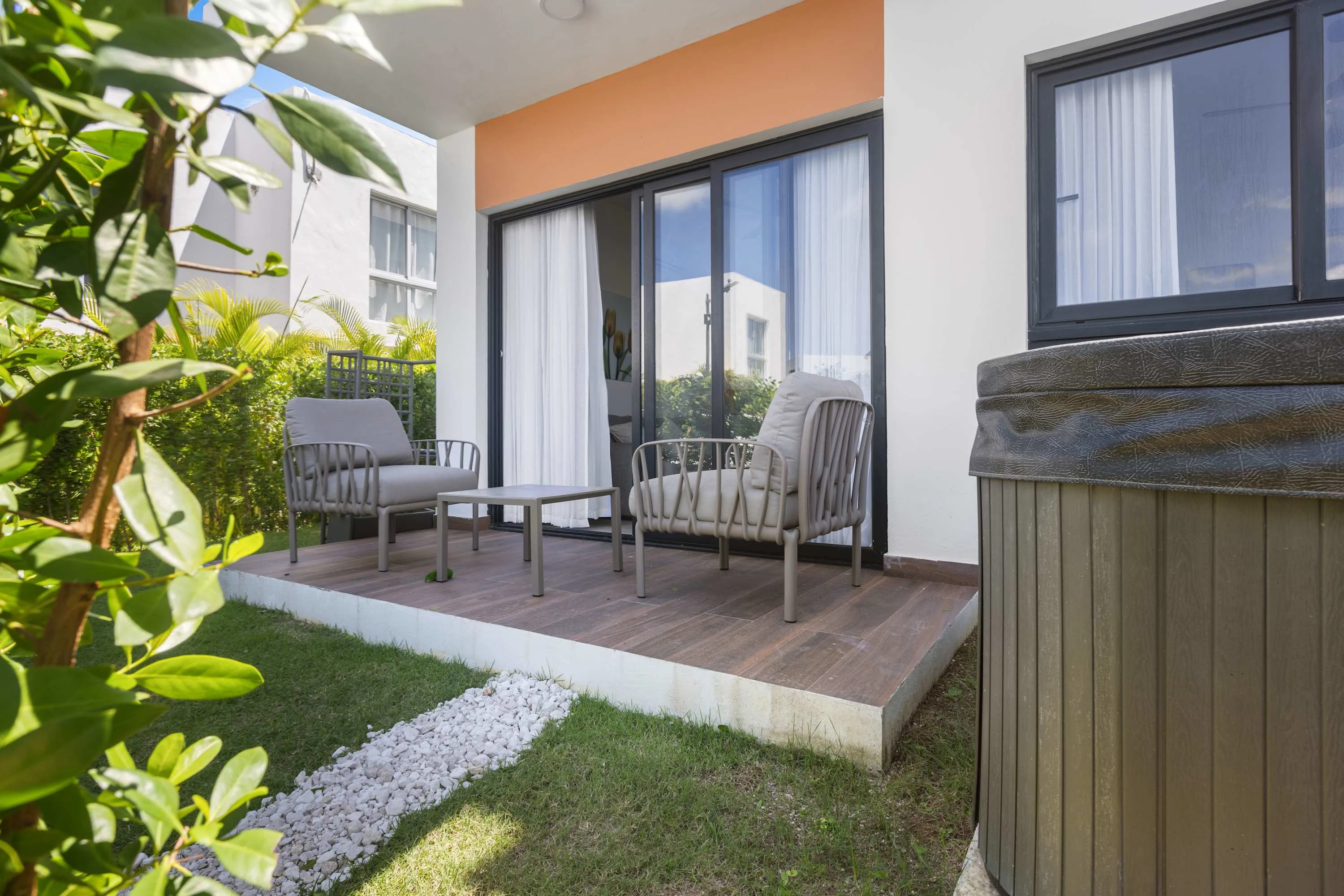 NOK Modern 1BR  with Terrace by Vistacana rentals — foto 16