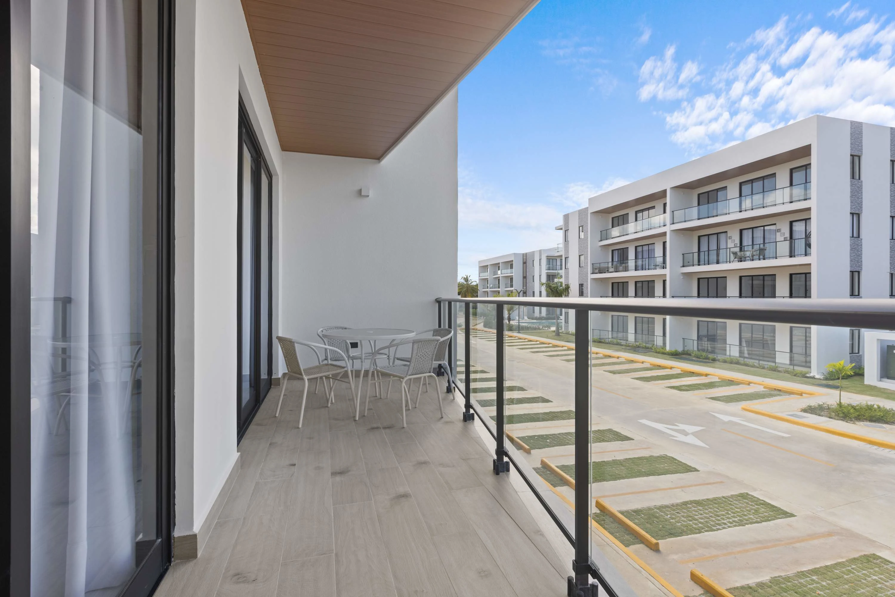 NOK Amazing 1BR Apartment at The Towers by Vistacana — photo 10