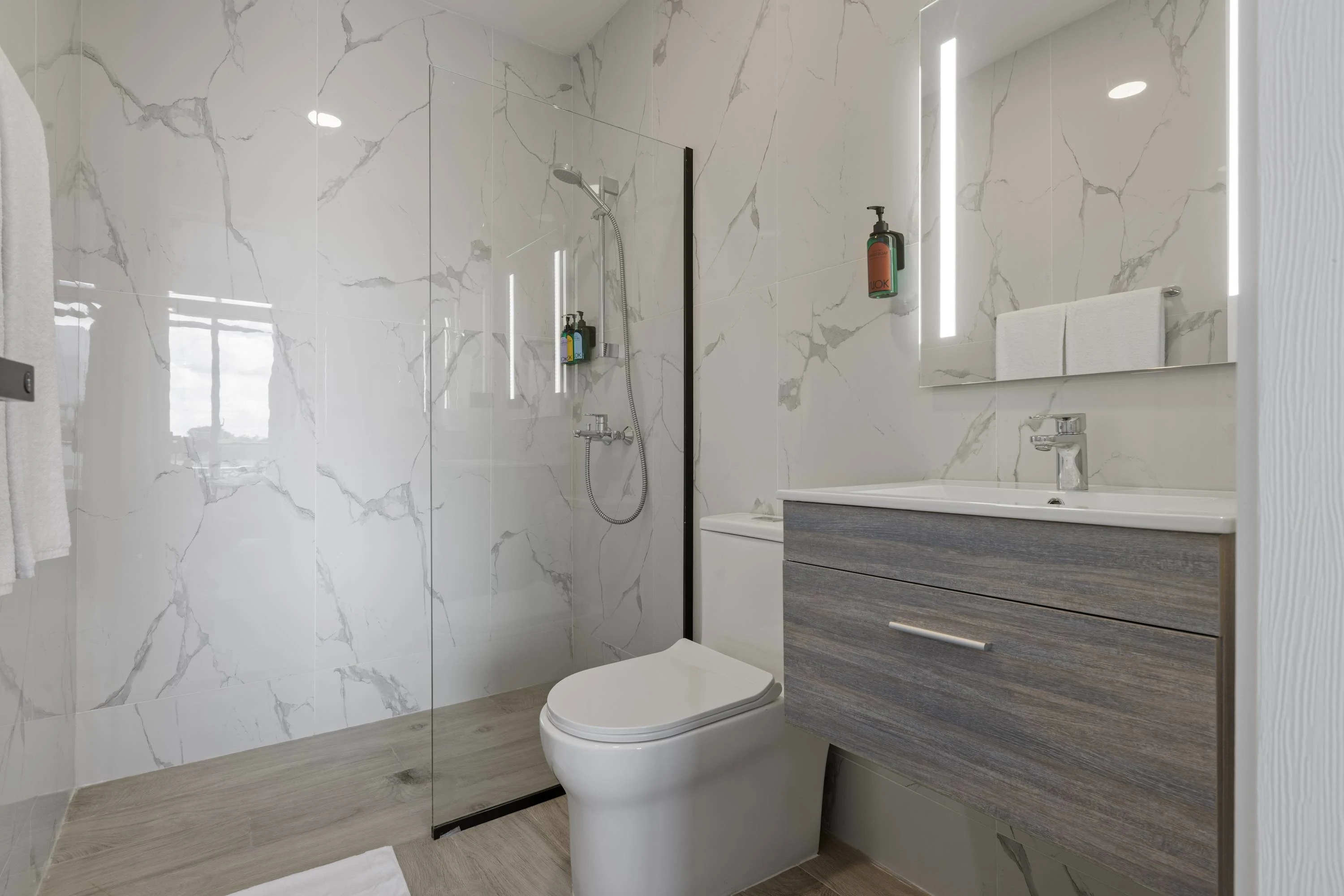 NOK Amazing 1BR Apartment at The Towers by Vistacana — photo 14