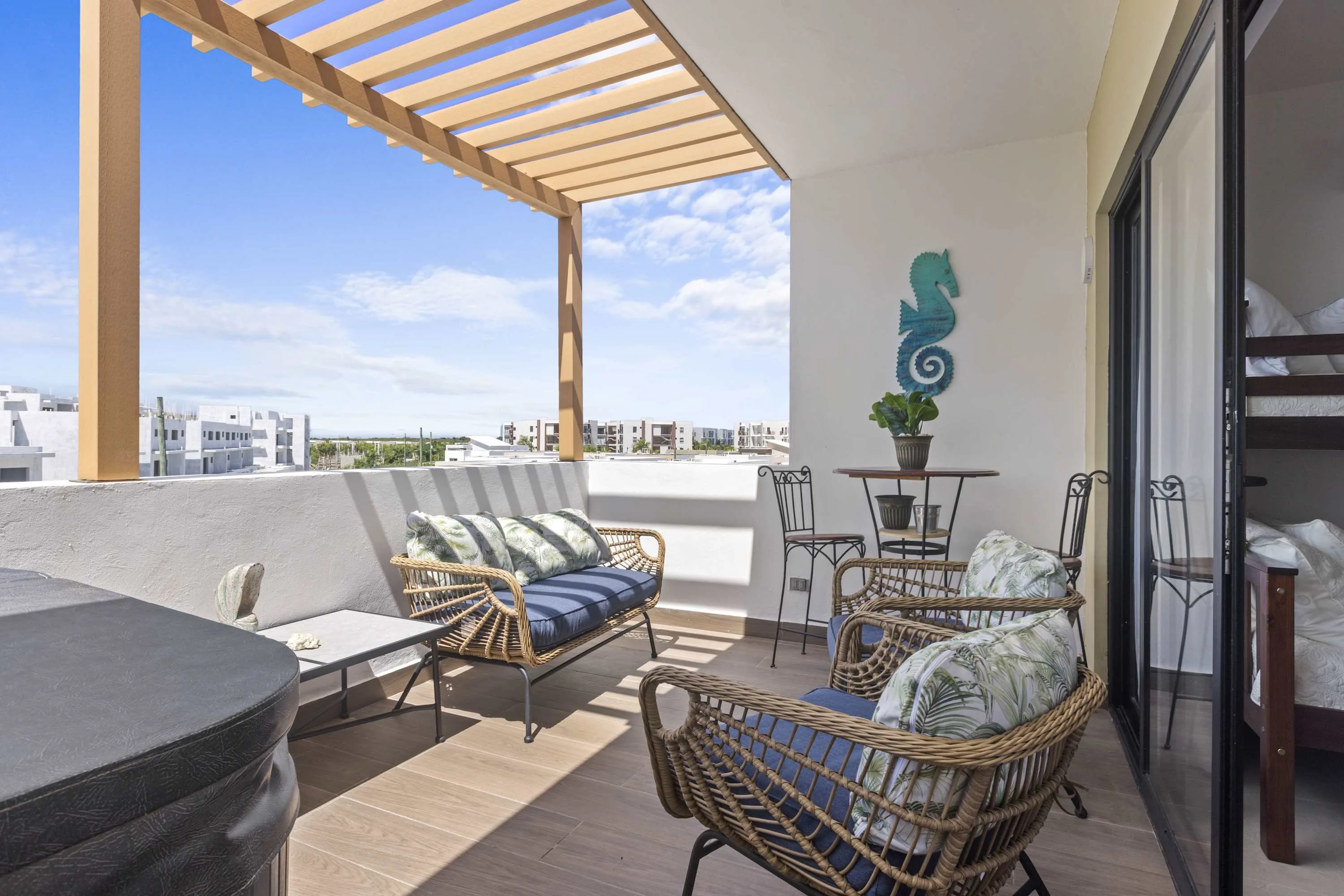 NOK Modern 2BR with Rooftop Jacuzzi By Vistacana — photo 39