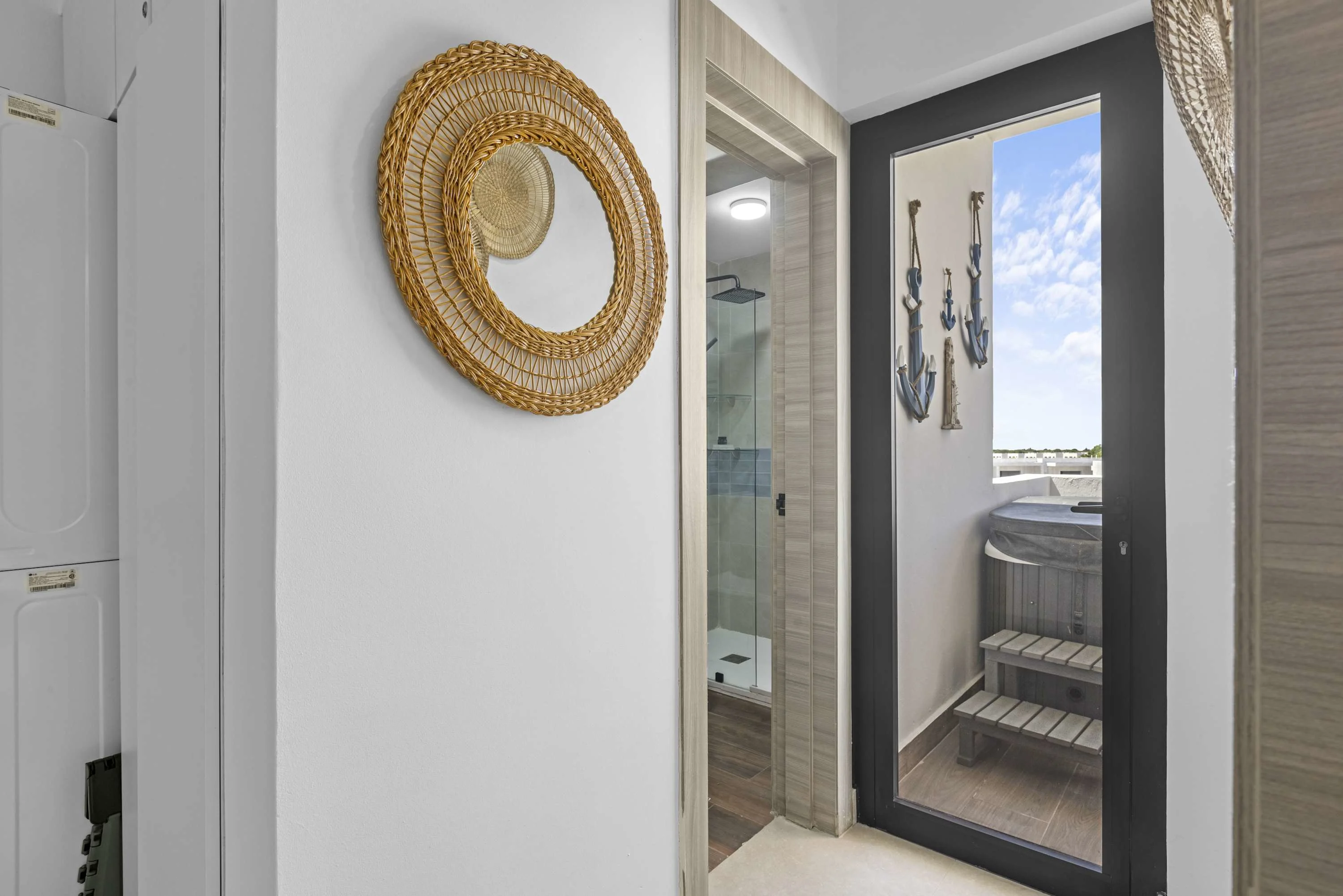 NOK Modern 2BR with Rooftop Jacuzzi By Vistacana — photo 27