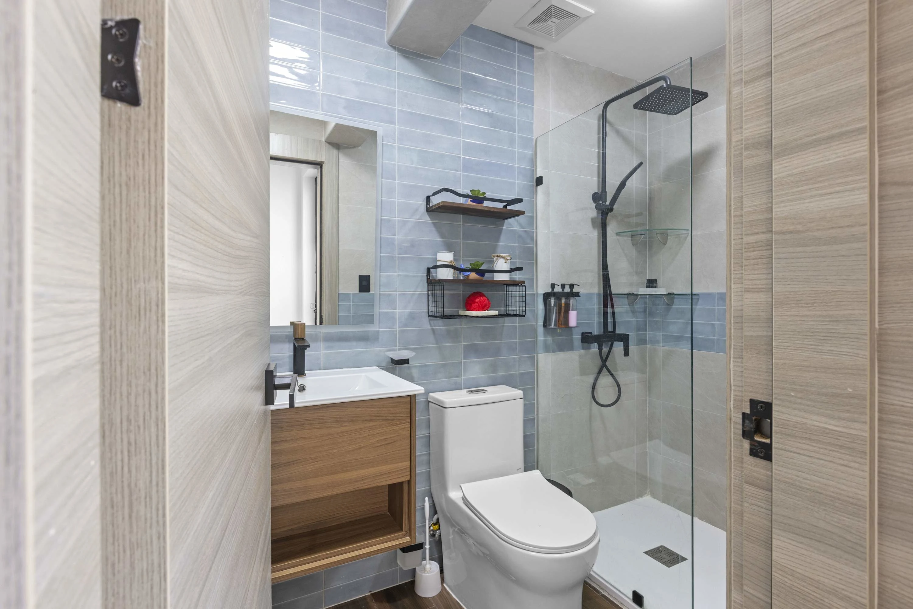 NOK Modern 2BR with Rooftop Jacuzzi By Vistacana — photo 32