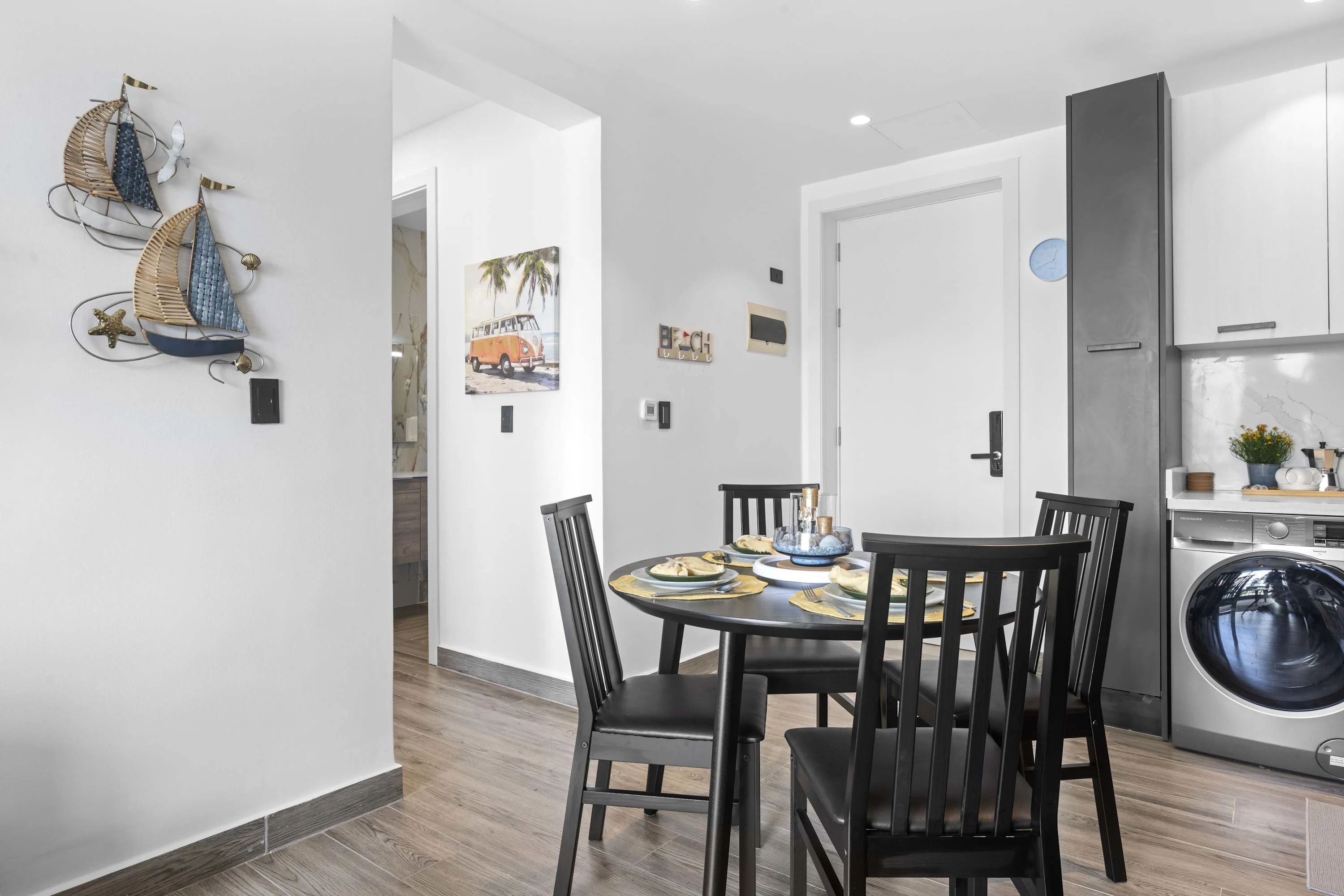 NOK Bright 2BR Apartment at The Towers by Vistacana — photo 31