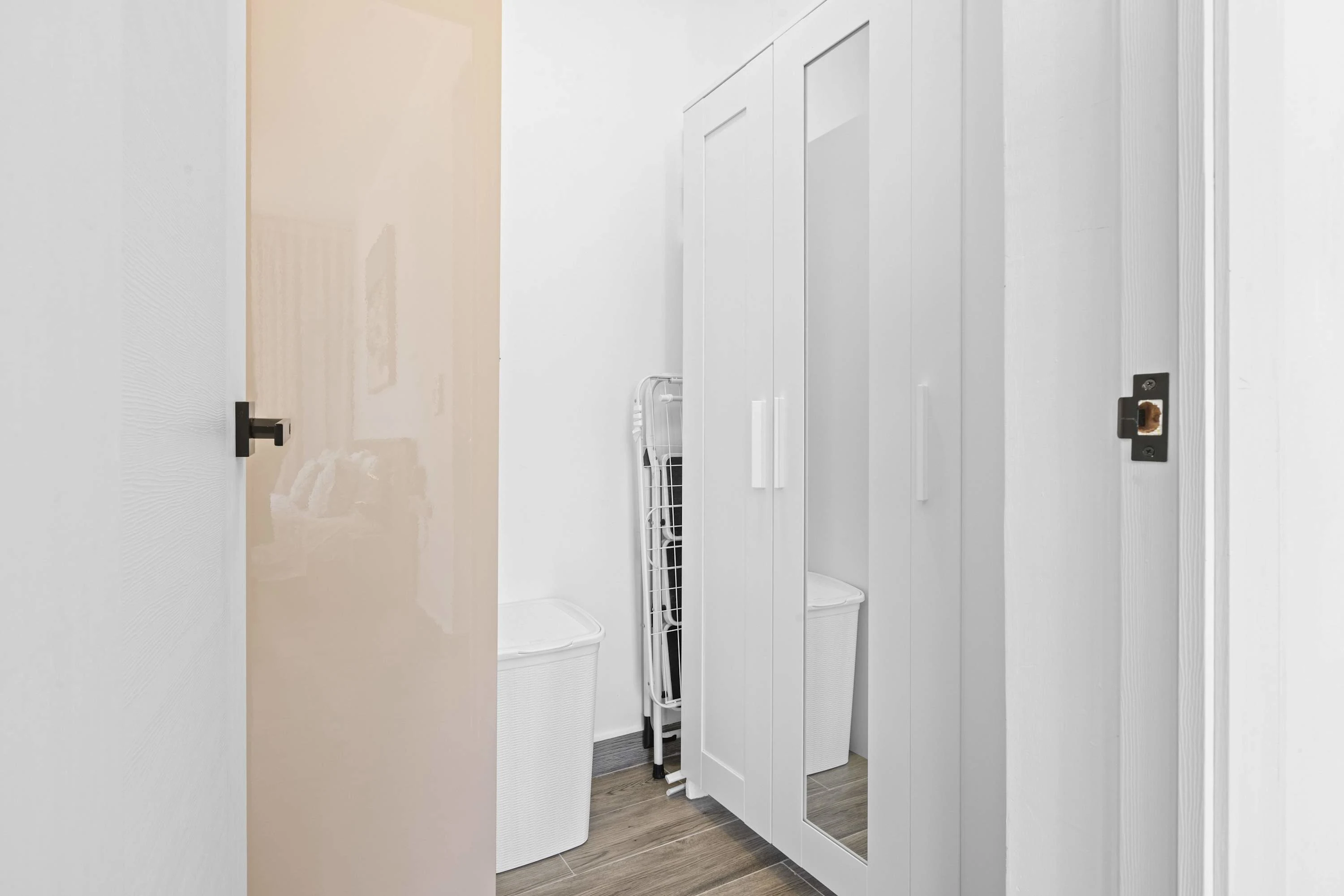 NOK Bright 2BR Apartment at The Towers by Vistacana — photo 35