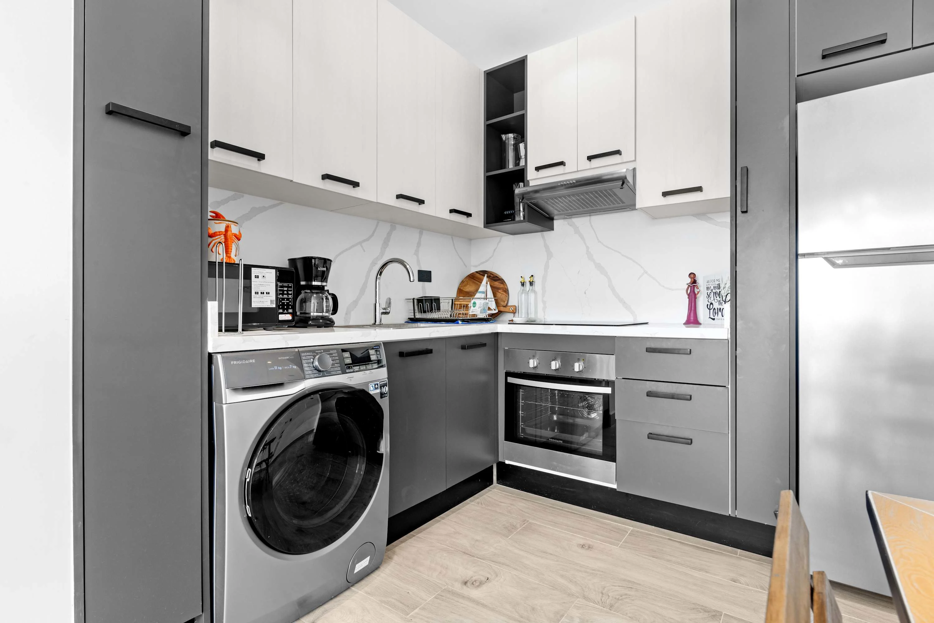 NOK Luxury 1BR Apartment, The Towers by Vistacana — photo 15