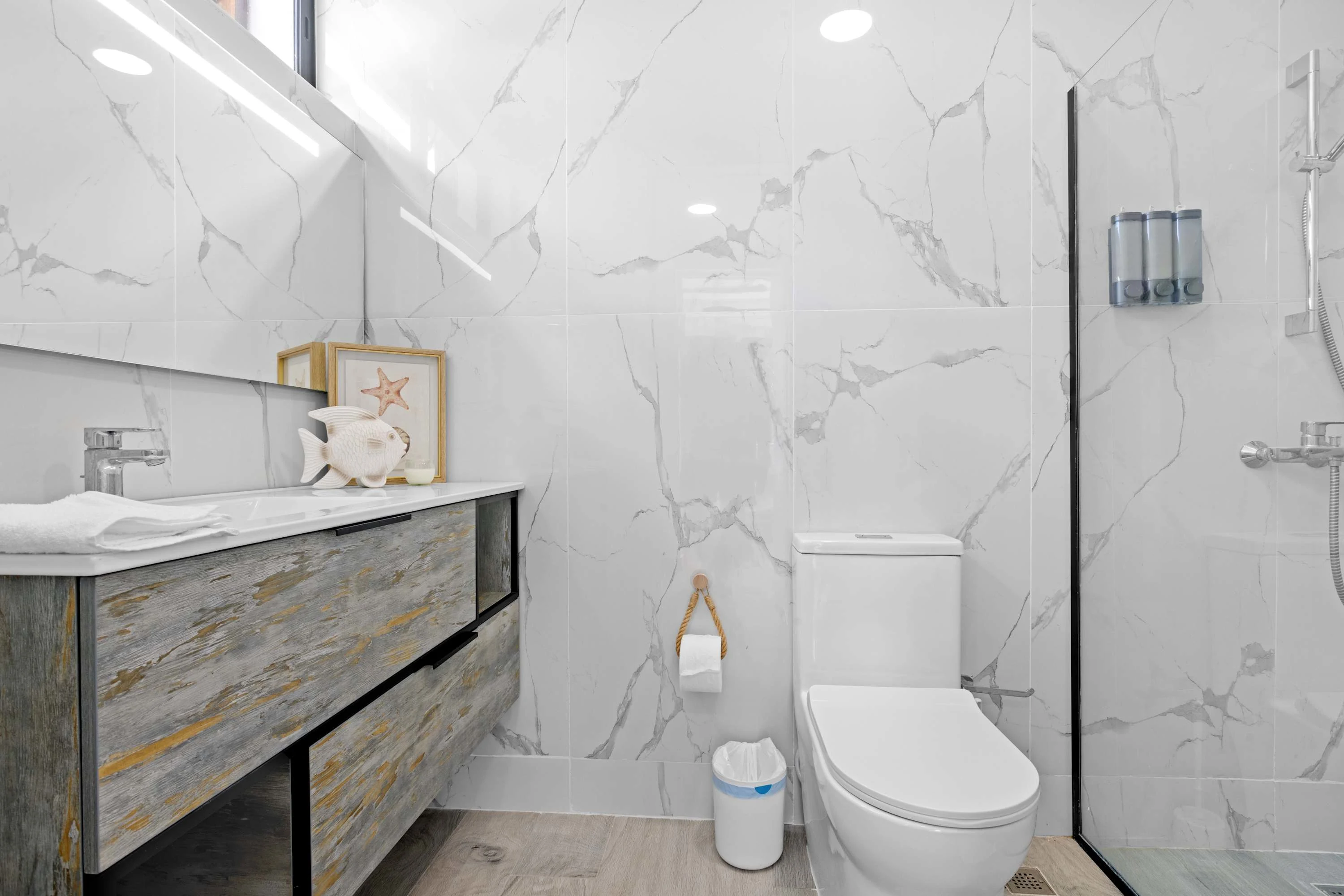 NOK Luxury 1BR Apartment, The Towers by Vistacana — photo 20