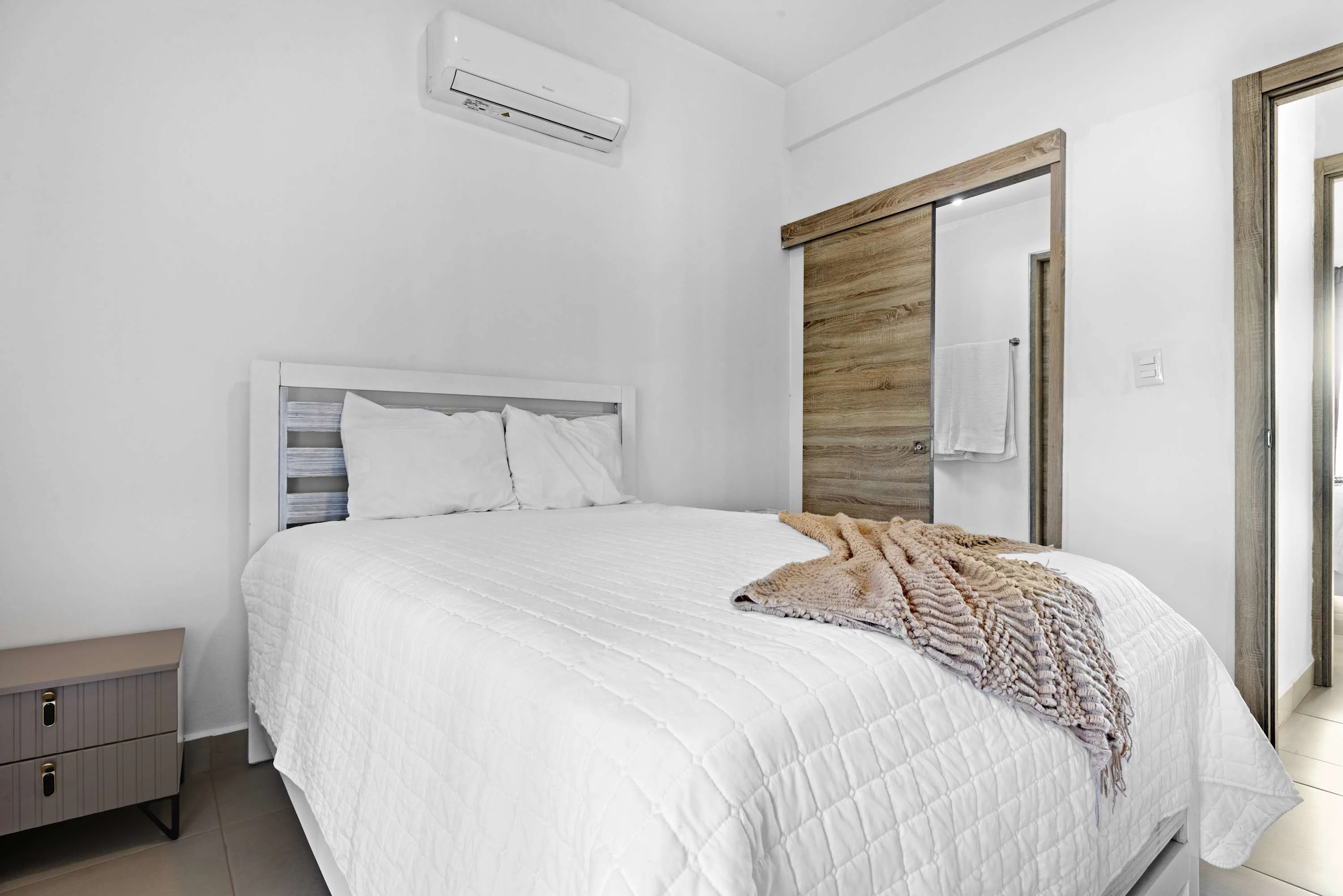NOK Stylish 3BR Villa By Vistacana — photo 14