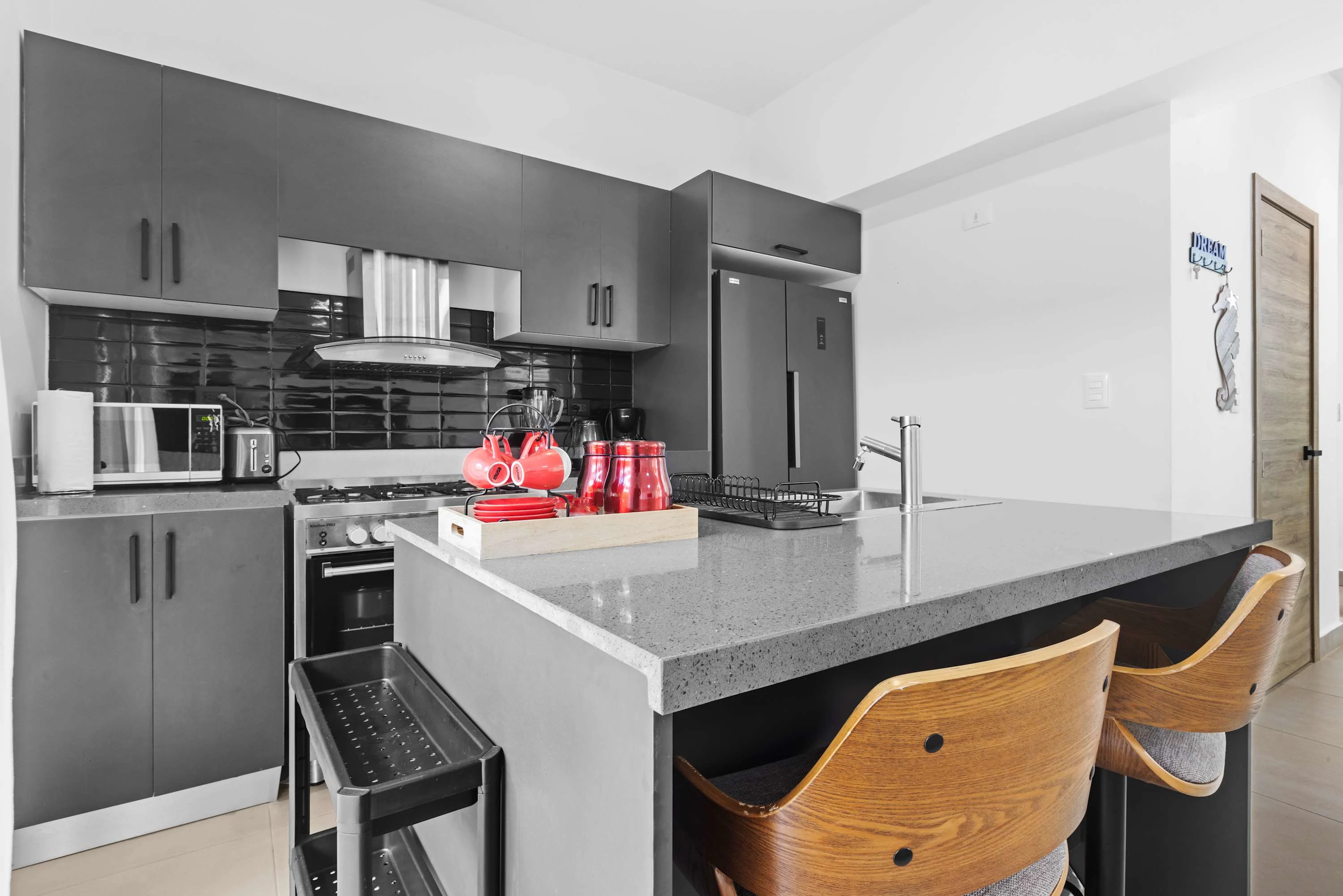NOK Stylish 3BR Villa By Vistacana — photo 43
