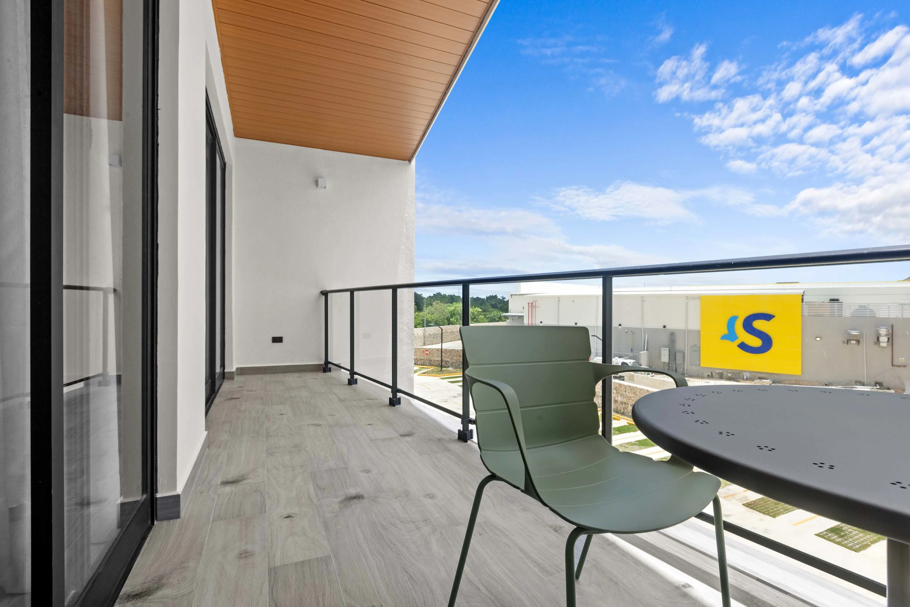 NOK Elegant 1BR at The Towers by Vistacana — photo 4