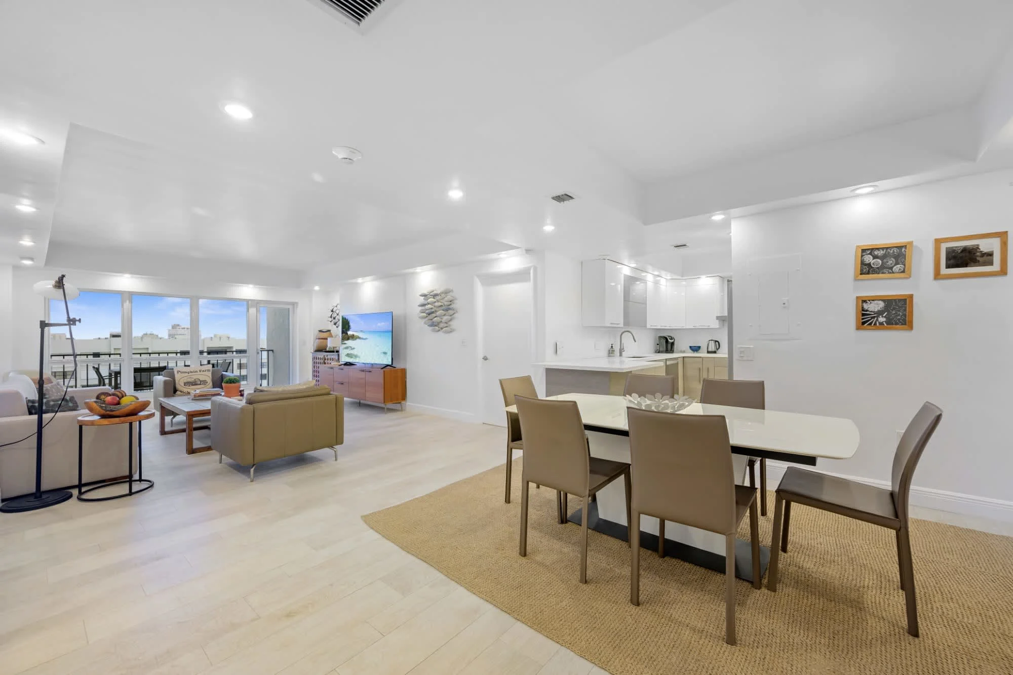 NOK Beachfront 3BR Retreat with Ocean Views — photo 5