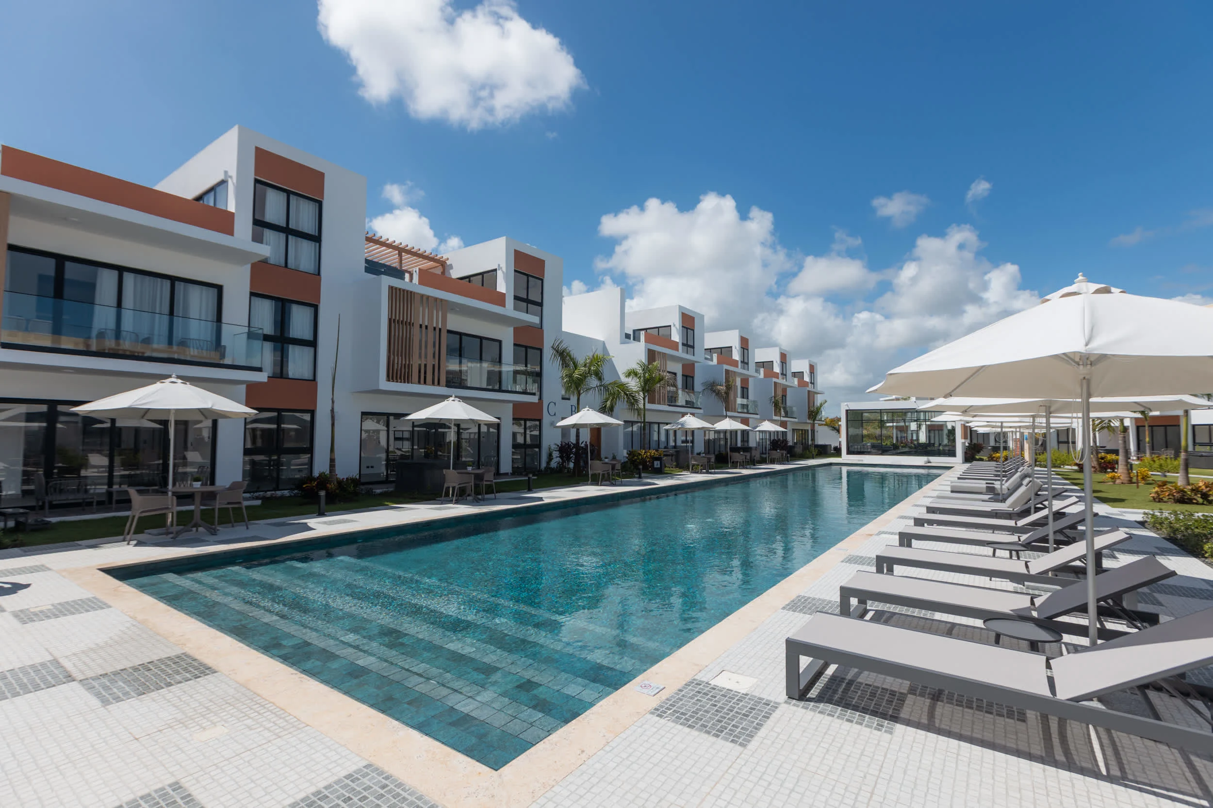 NOK Modern 2BR with Rooftop Jacuzzi By Vistacana — photo 54