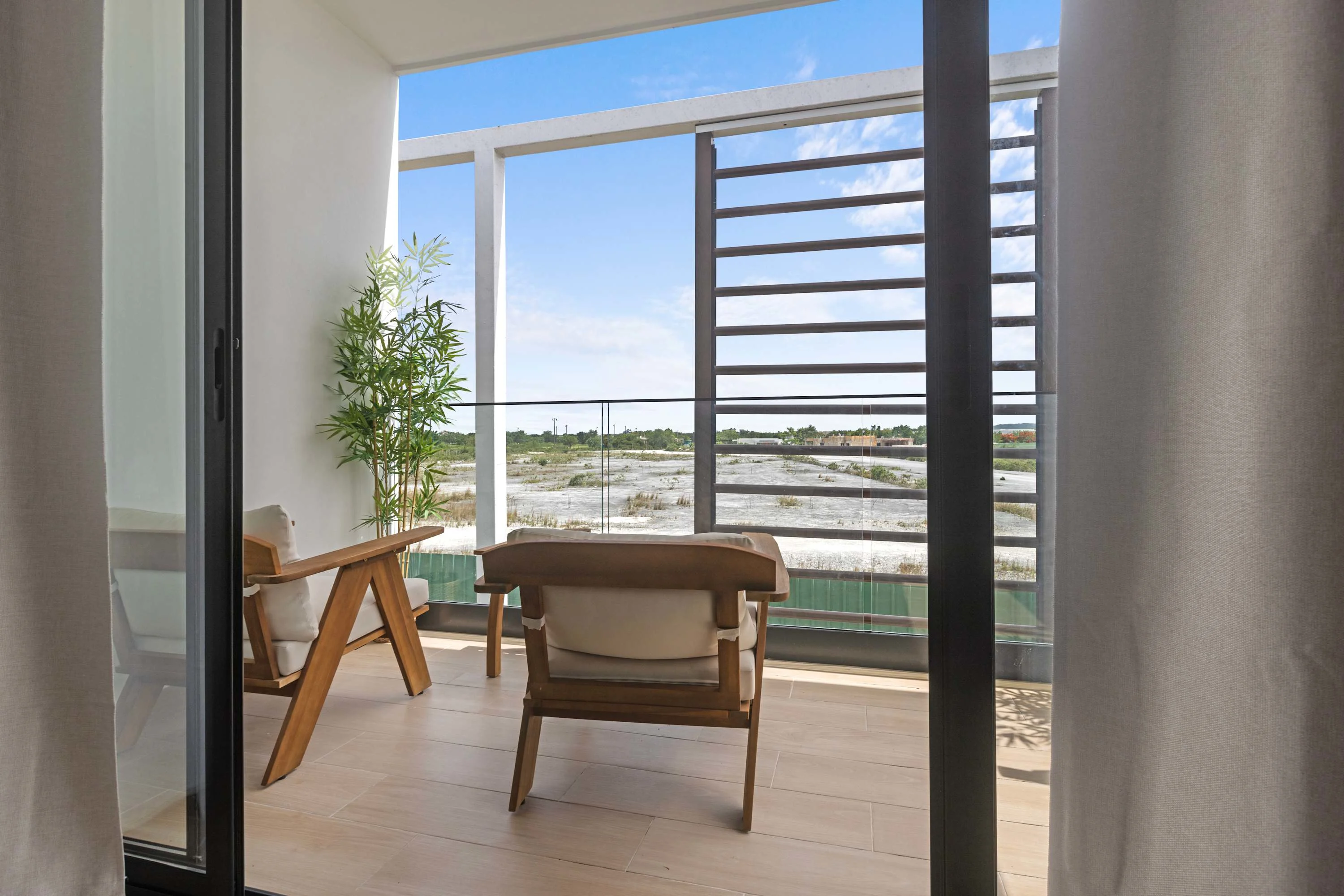 NOK Stylish 1BR Apartment with Rooftop Terrace & BBQ By Vistacana  — photo 28