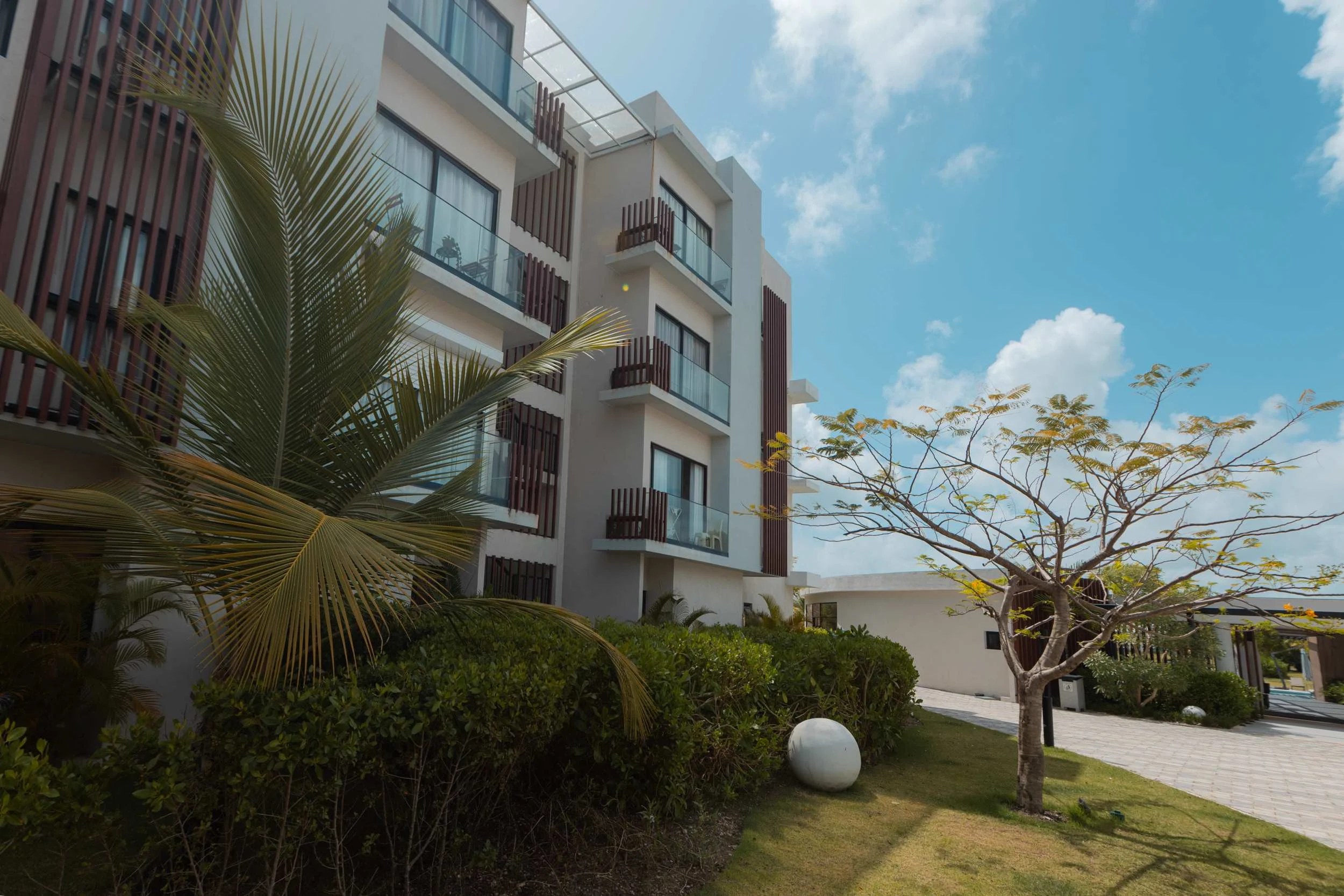 NOK Tropical 1BR Apartment  By Vistacana  — photo 15