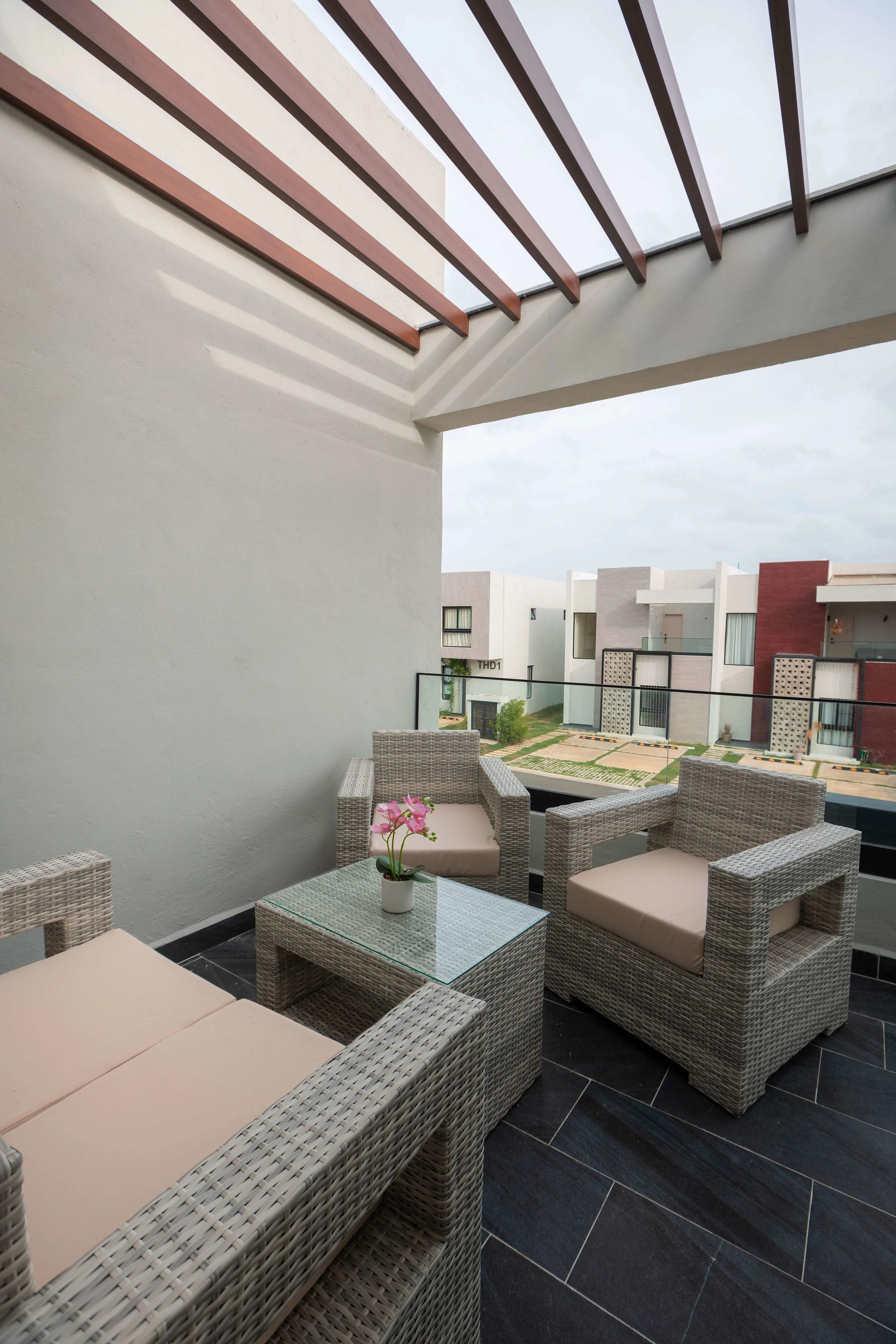 NOK Stylish 3BR Townhouse at Panorama Park  — photo 36
