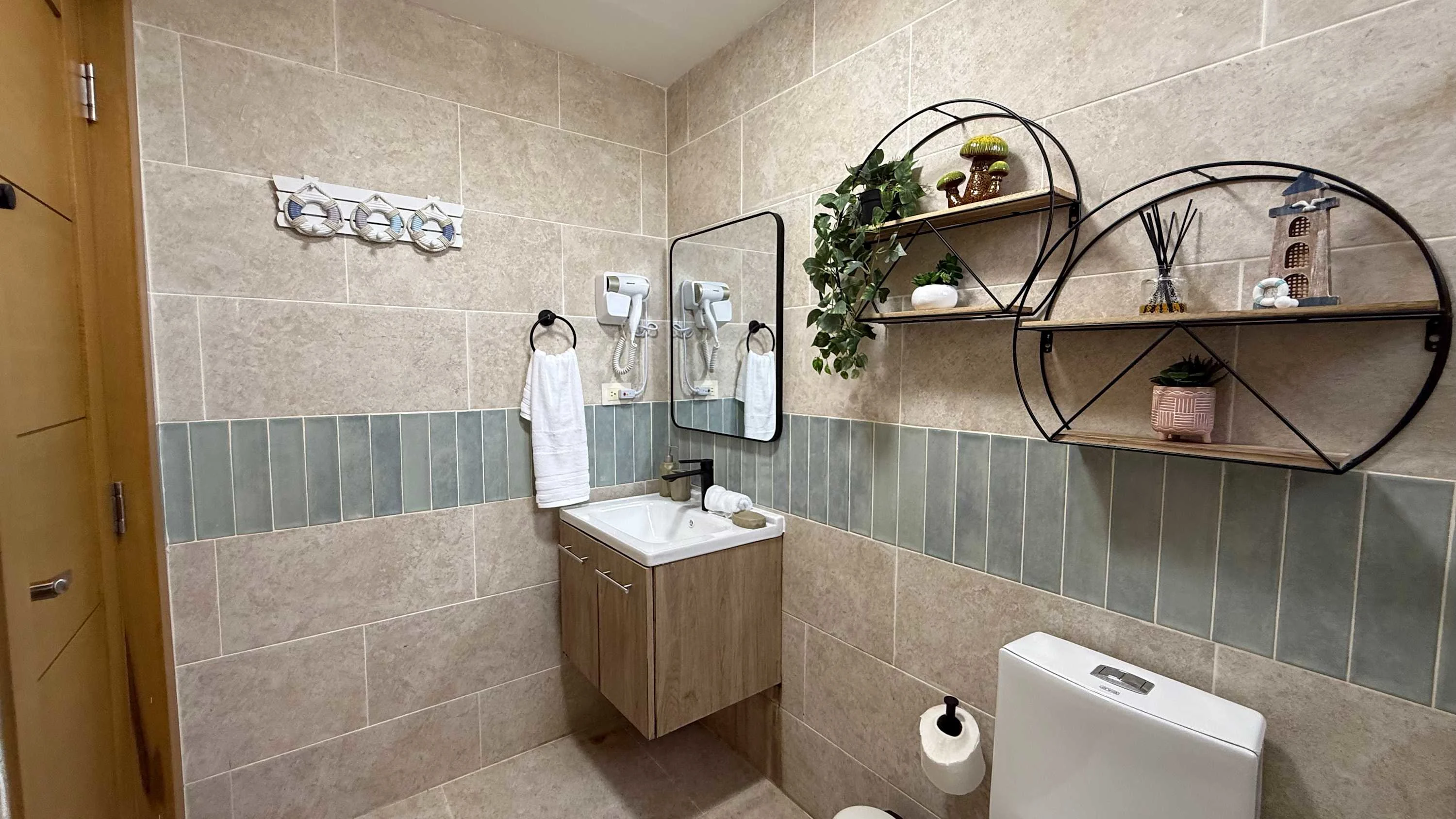 NOK Stylish 2BR Retreat at Residences Vistacana — photo 25