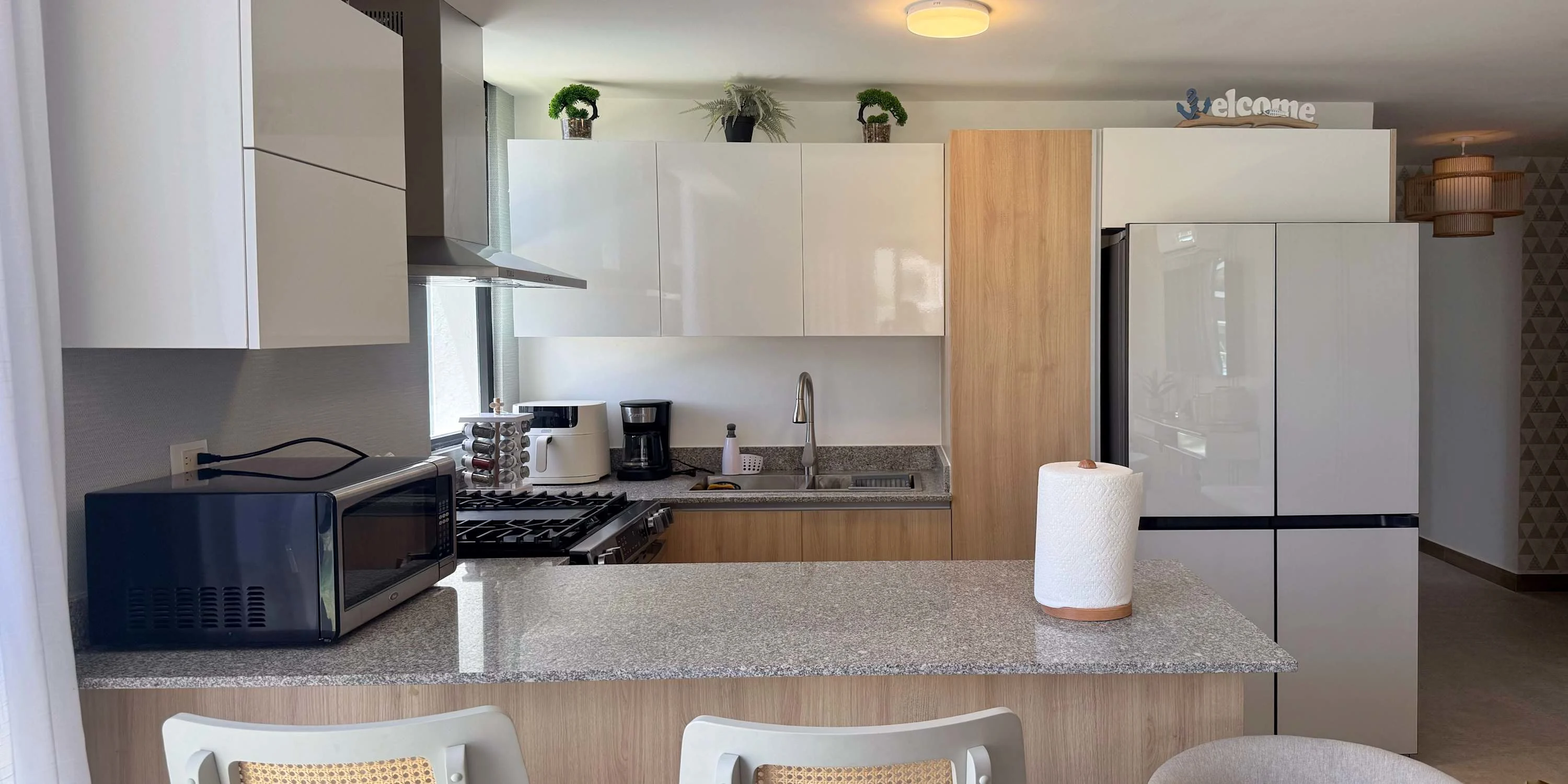 NOK Stylish 2BR Retreat at Residences Vistacana — photo 8