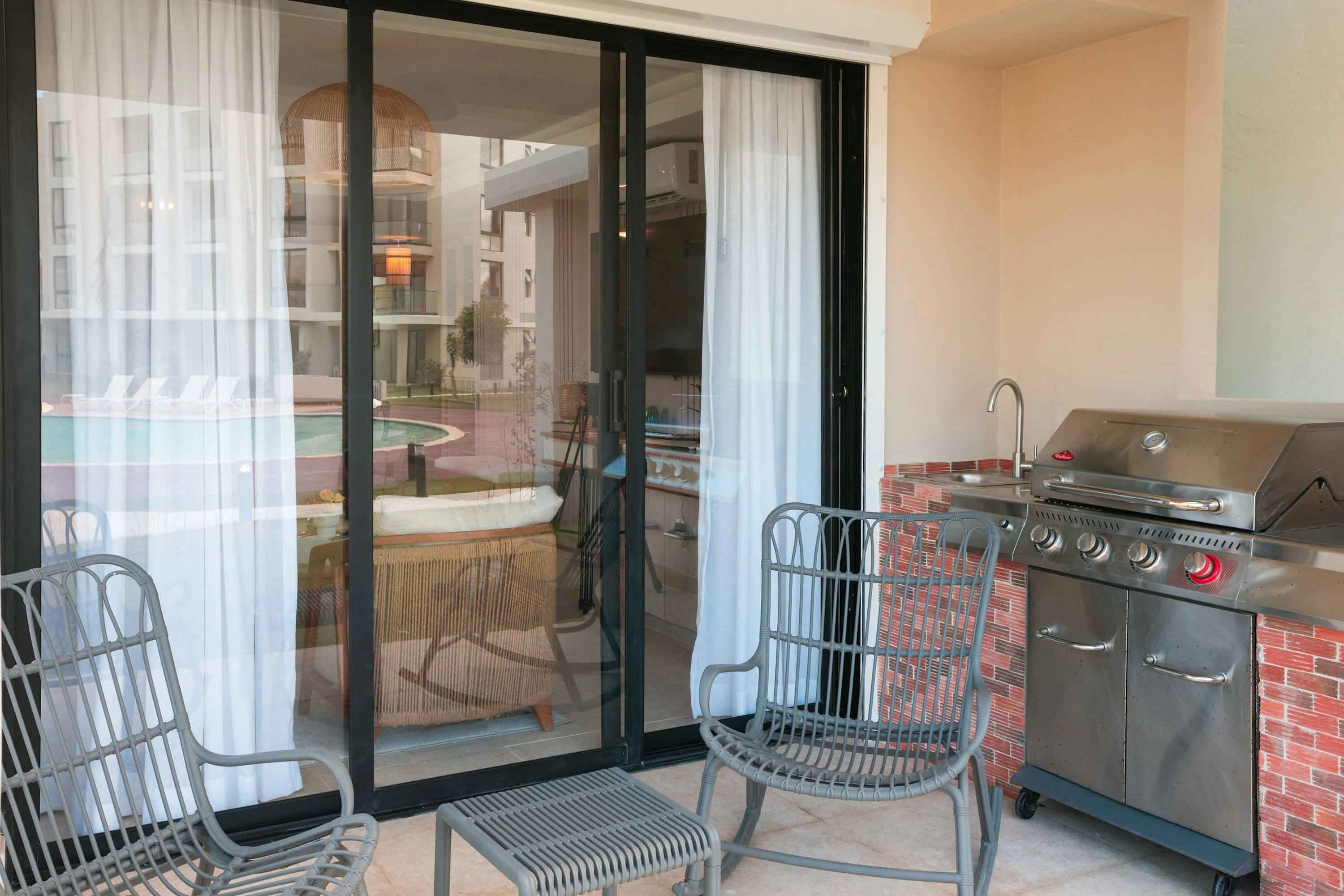 NOK Stylish 2BR Retreat at Residences Vistacana — photo 7