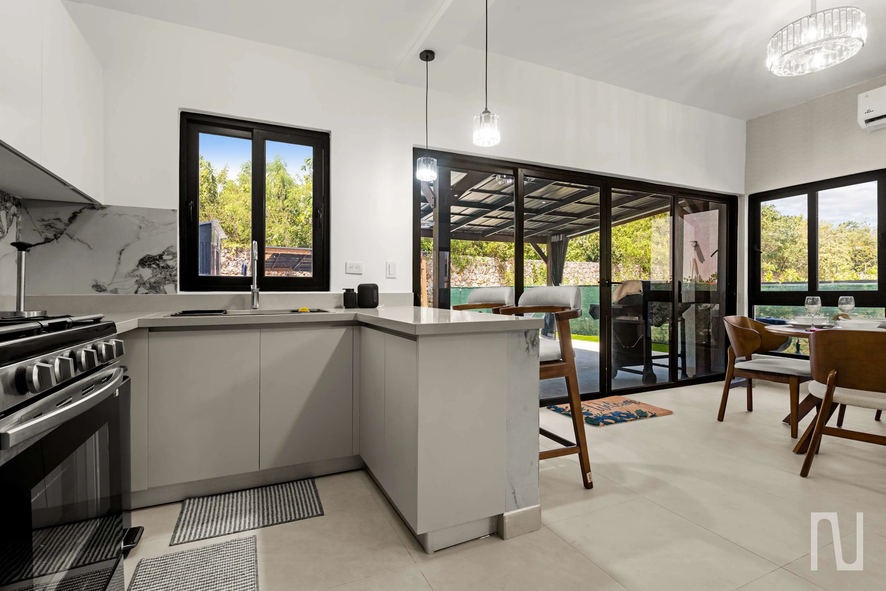 NOK Tropical 3BR Villa with Private Pool — foto 28