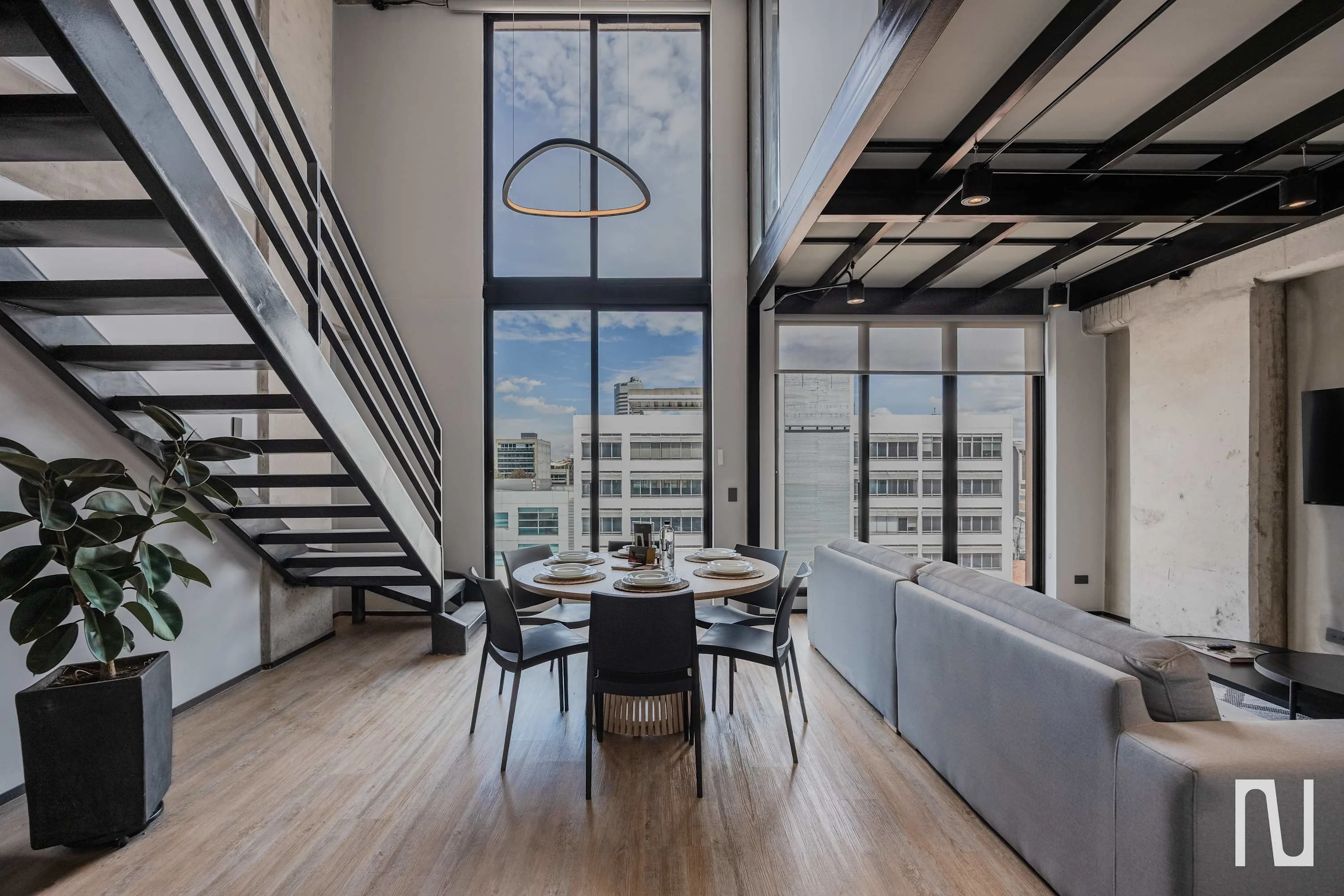 NOK Modern 2BR Duplex near Parque 93