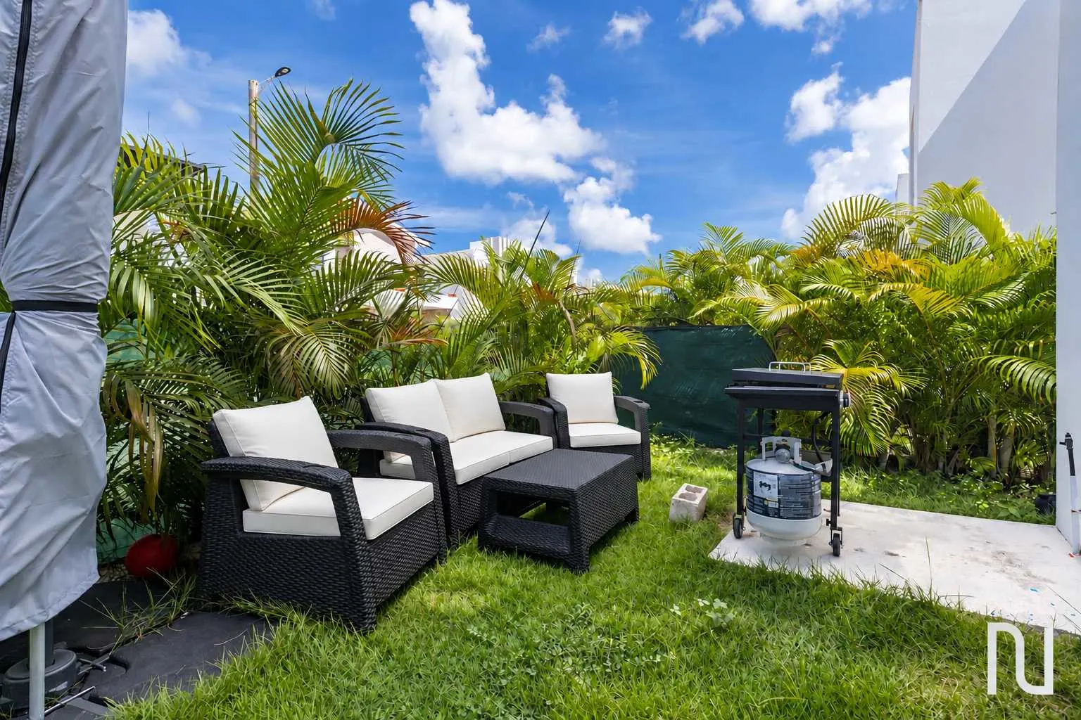 NOK Tropical 3BR Villa  Private Pool & BBQ — foto 17