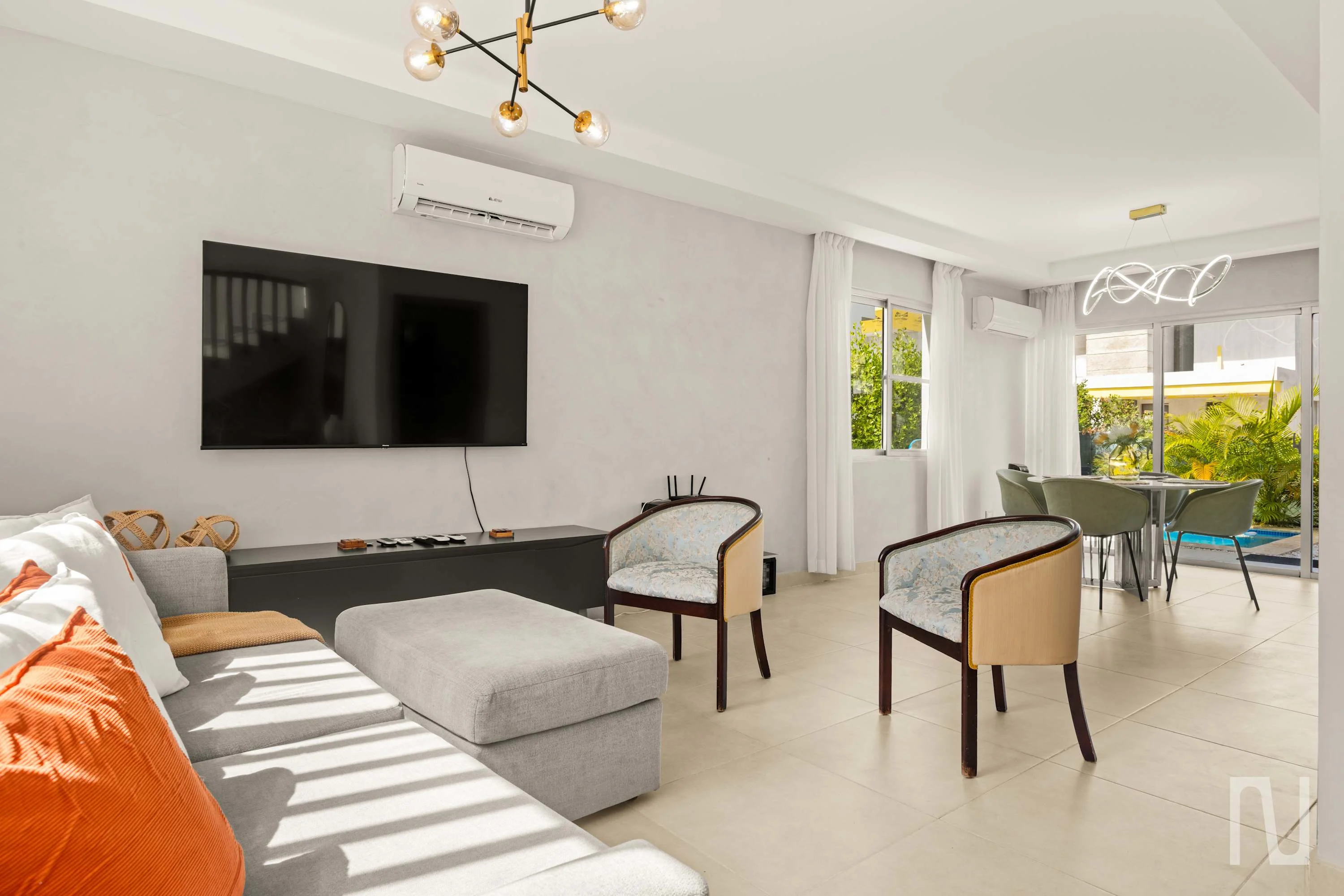 NOK Tropical 3BR Villa  Private Pool & BBQ — foto 3