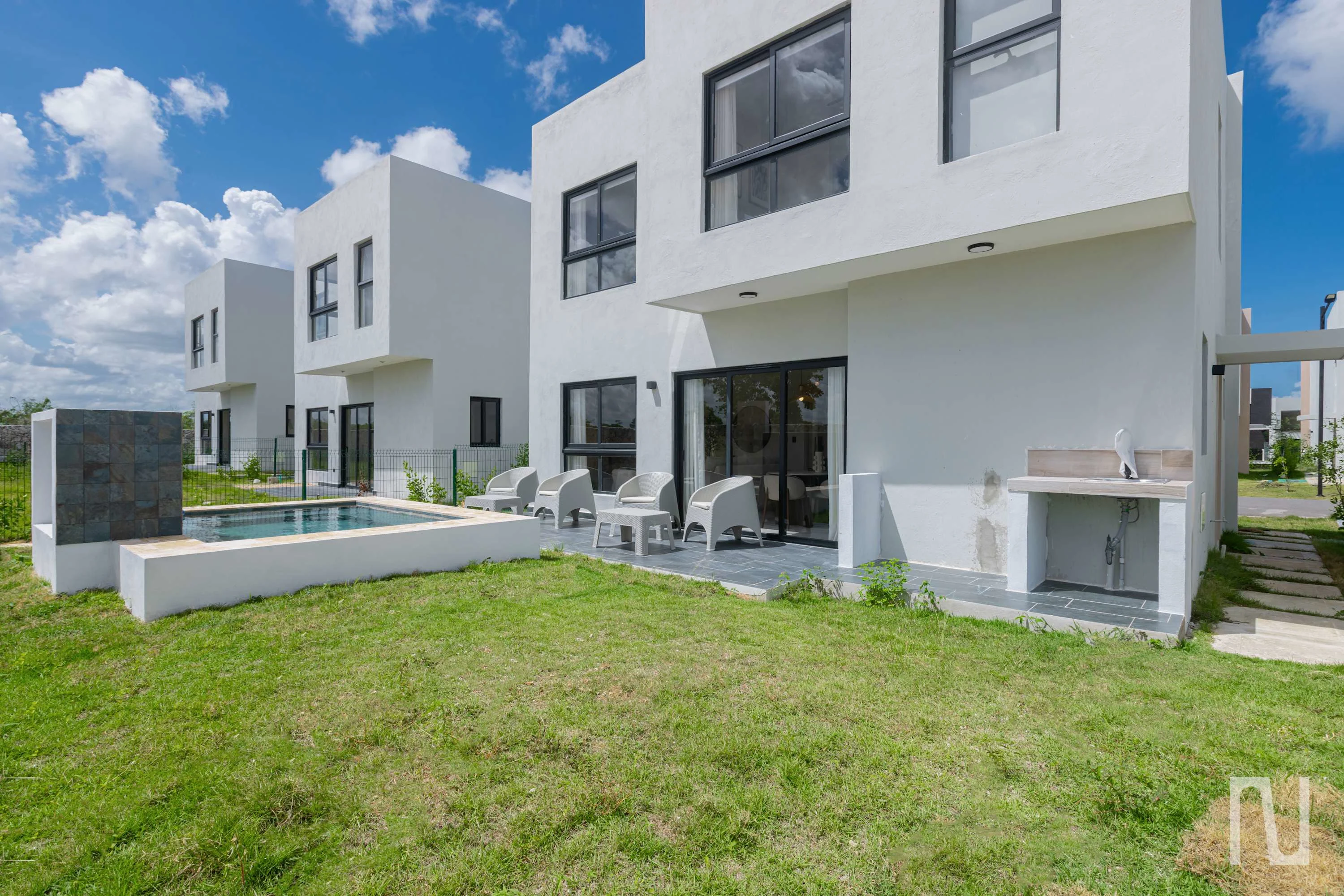 NOK Contemporary 3BR Villa with Pool — foto 10