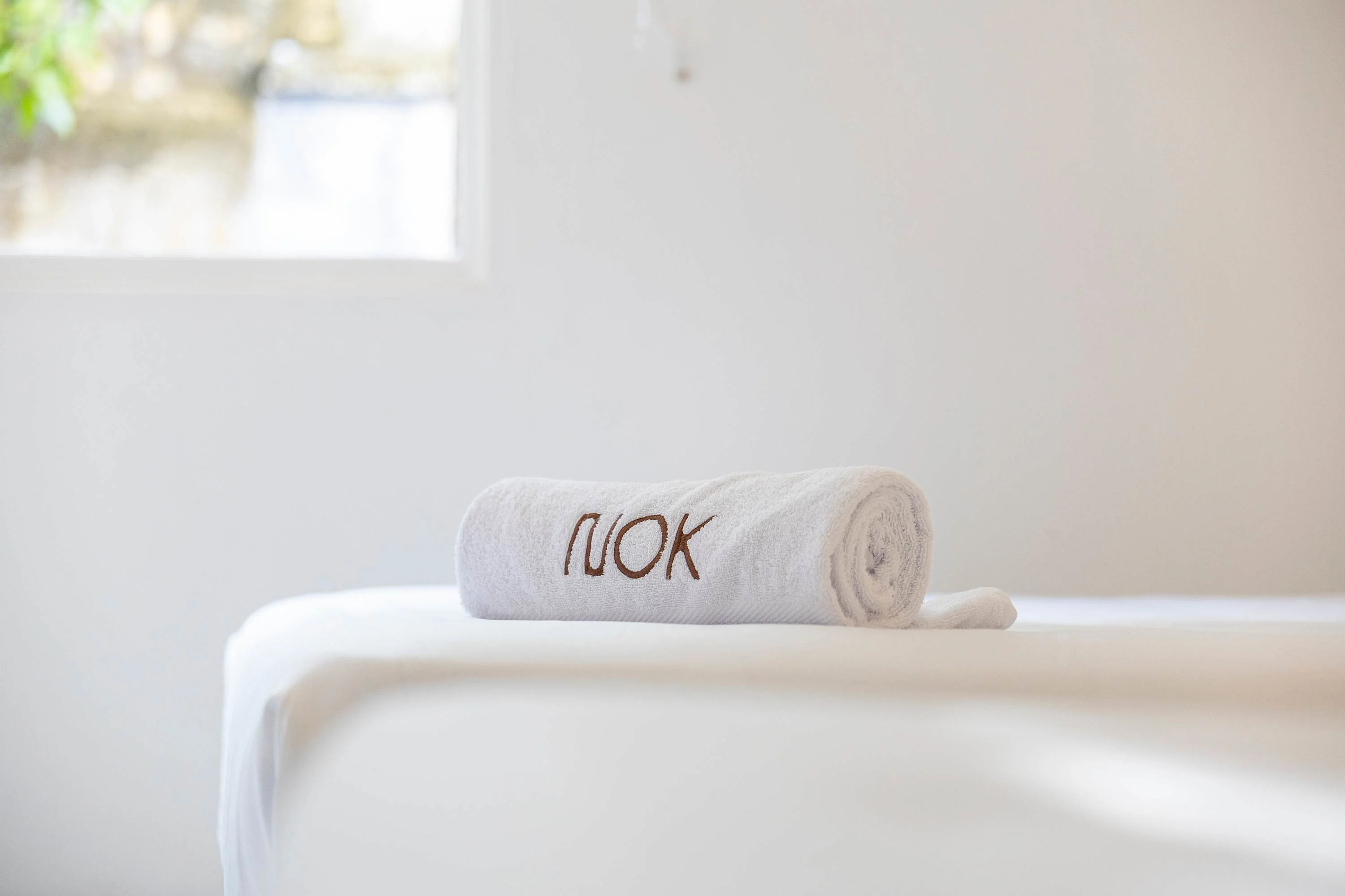 NOK Art-Filled 2BR · Shared Pool · Getsemani — foto 17