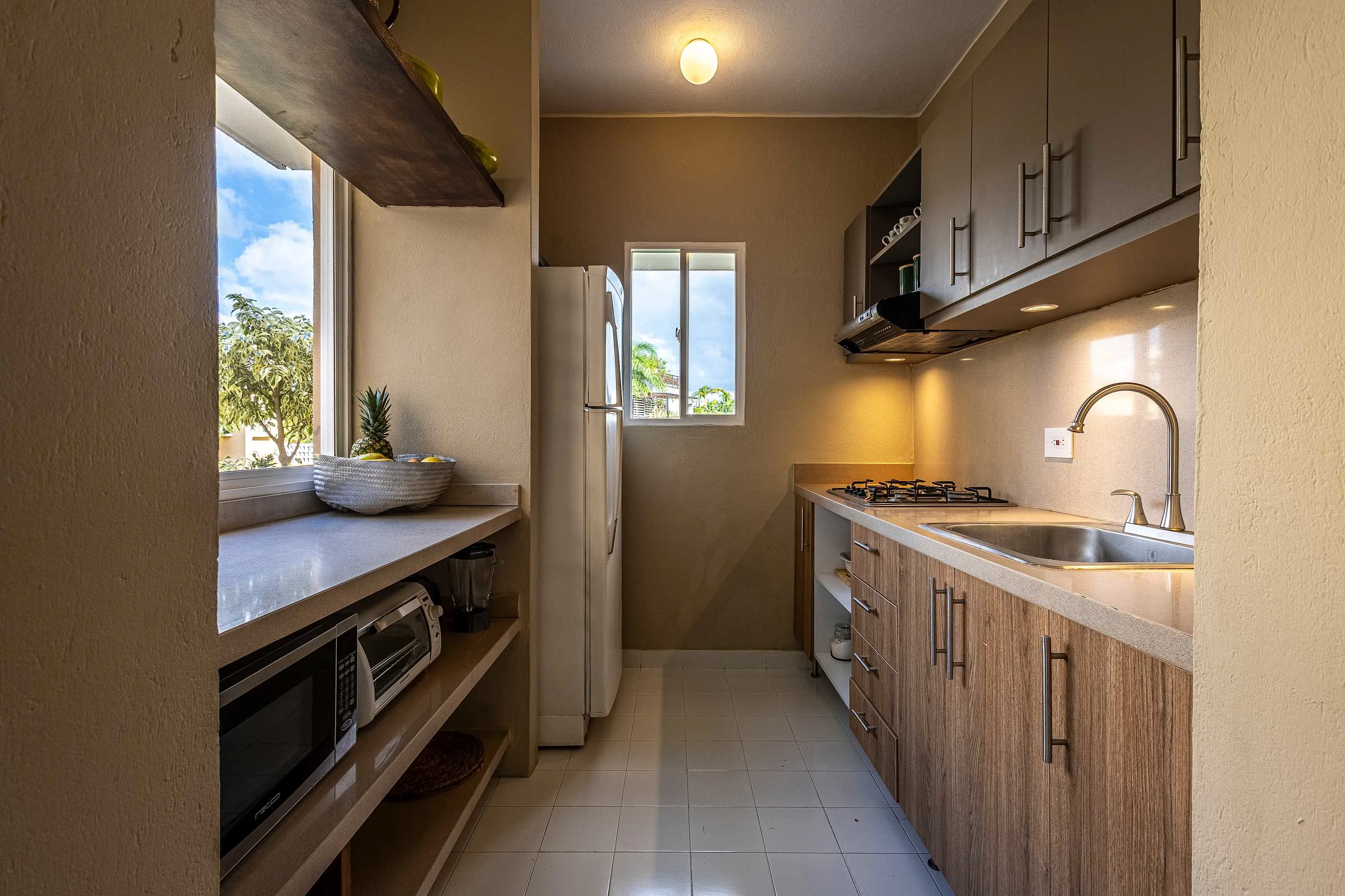 NOK Art-Filled 2BR · Shared Pool · Getsemani — foto 12