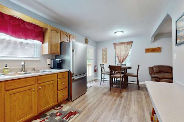 Sequoyah Hideaway photo 2