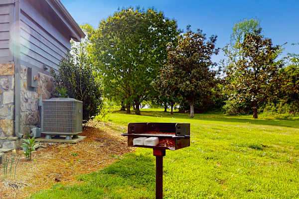 Baneberry Inn 8 photo 2