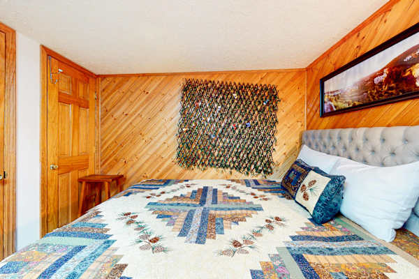 Cedar Hollow photo 4