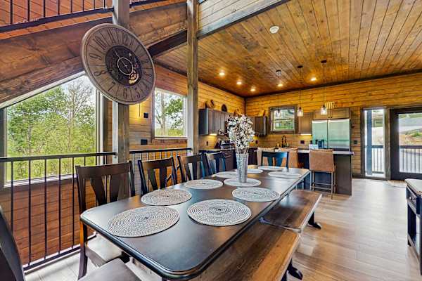 Rocky Top Ridge Retreat photo 3