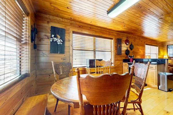 Honey Bear Hideout photo 5