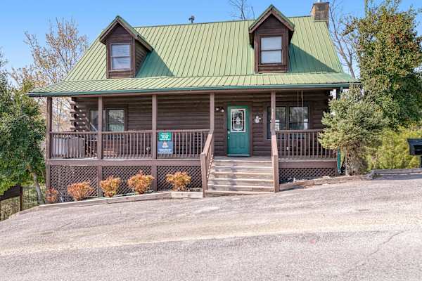 Arrowhead – Papaw’s Bear Den Cabin photo 2