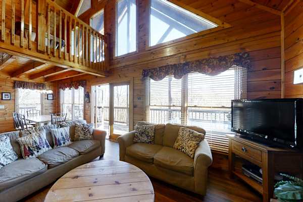 Sherwood Forest Resort – Chalet of Dreams photo 2